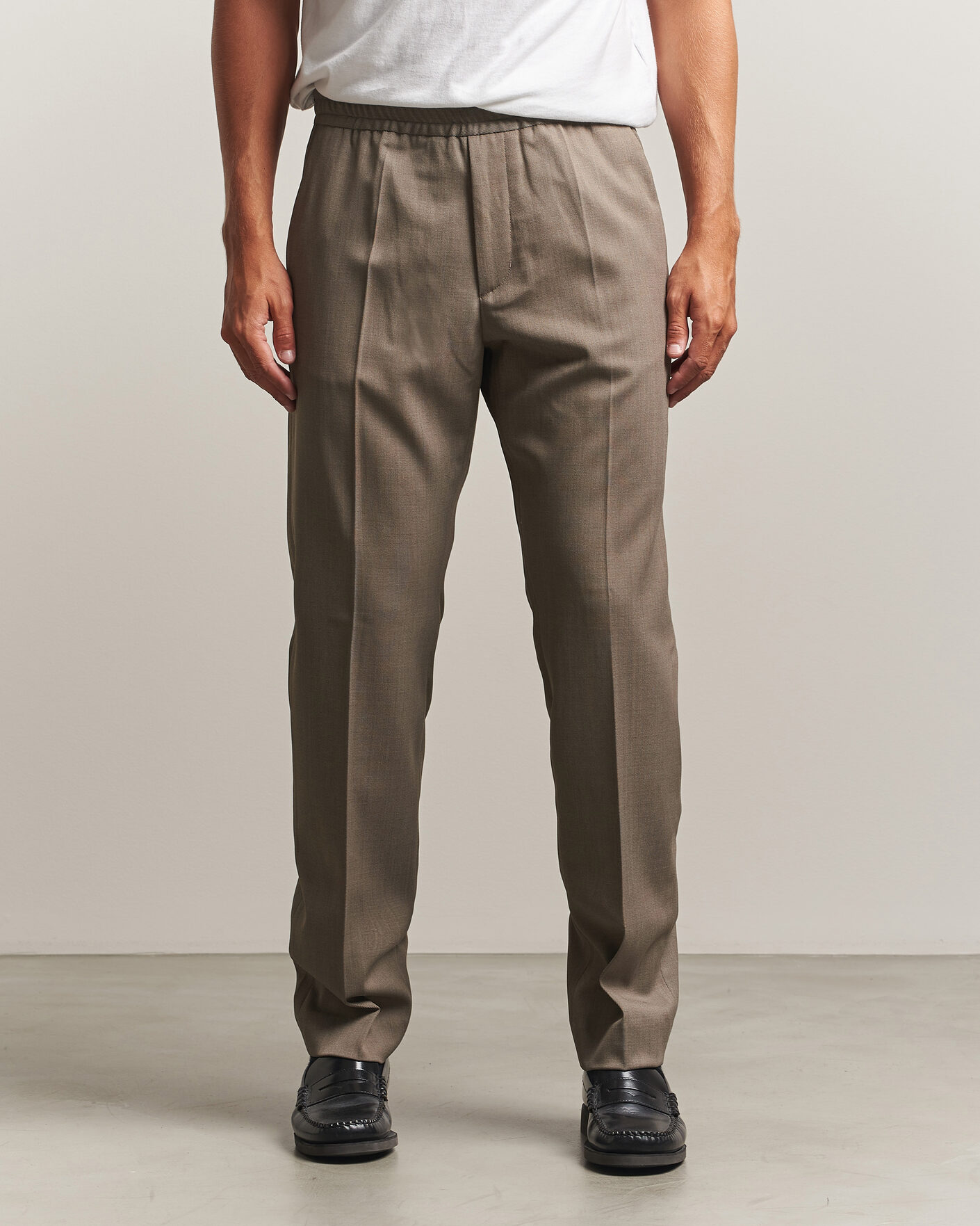 Herren | Hosen | Filippa K | Theo Relaxed Wool Trousers Stone Taupe