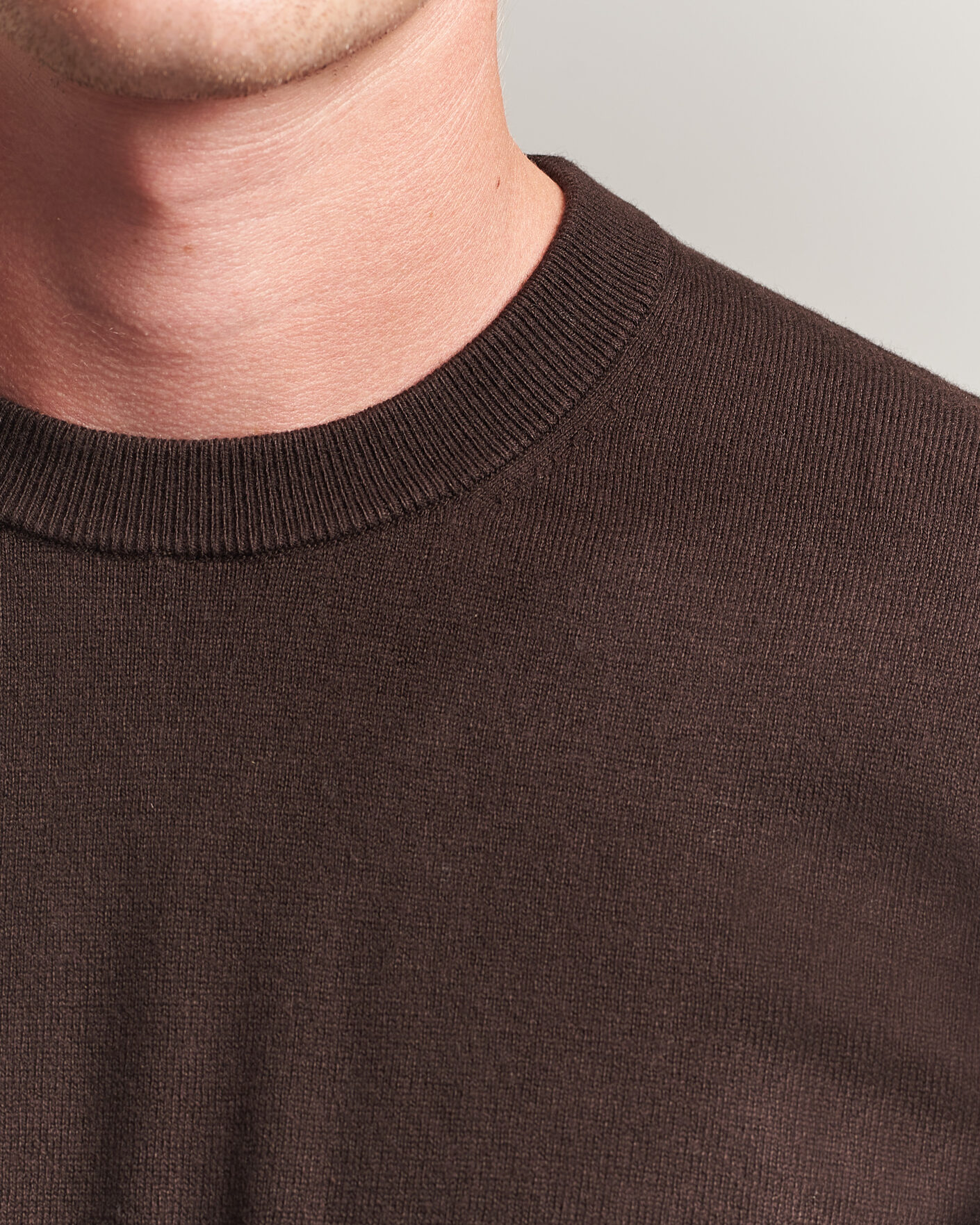 Herren | Pullover | Filippa K | Cotton Merino Knitted Sweater Dark Chocolate