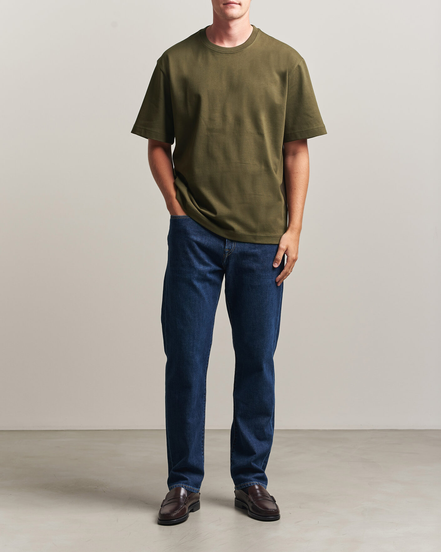 Herren | T-Shirts | Filippa K | Heavy Cotton Crew Neck T-Shirt Dark Moss Green