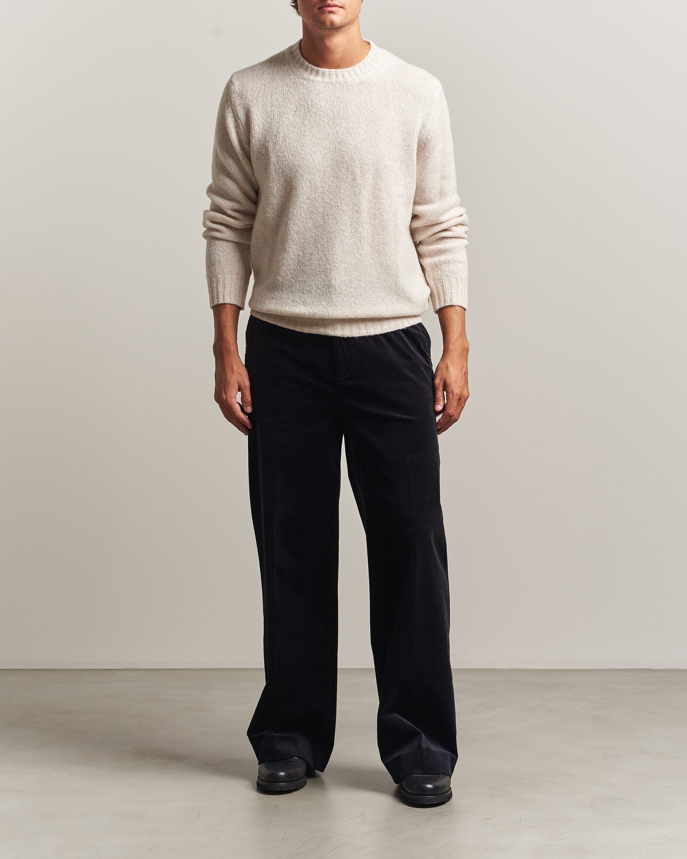 Herren | Hosen | Filippa K | Hector Corduroy Trousers Dark Navy