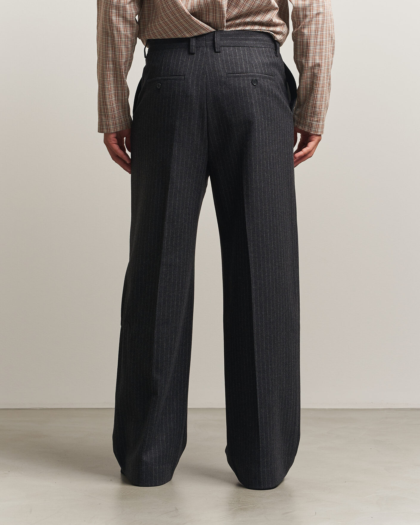 Herren | Hosen | Filippa K | Hector Wool Flannel Pinstriped Trousers Anthracite