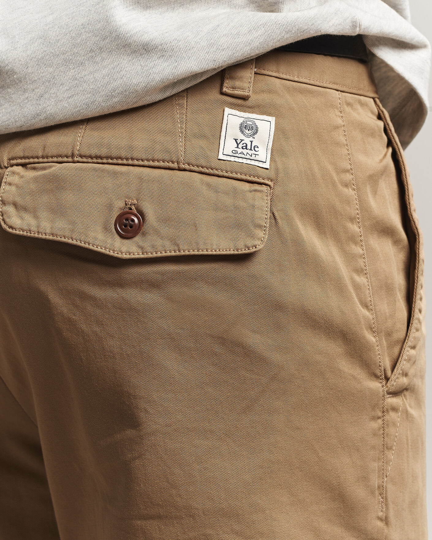 Herren | Hosen | Gant | YALE Cotton Twill Chinos Darkened Beige