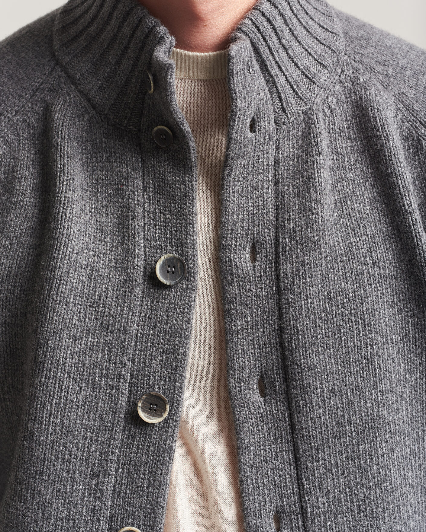 Herren | Pullover | Altea | Raglan Sleeve Buttoned Cardigan Grey Melange