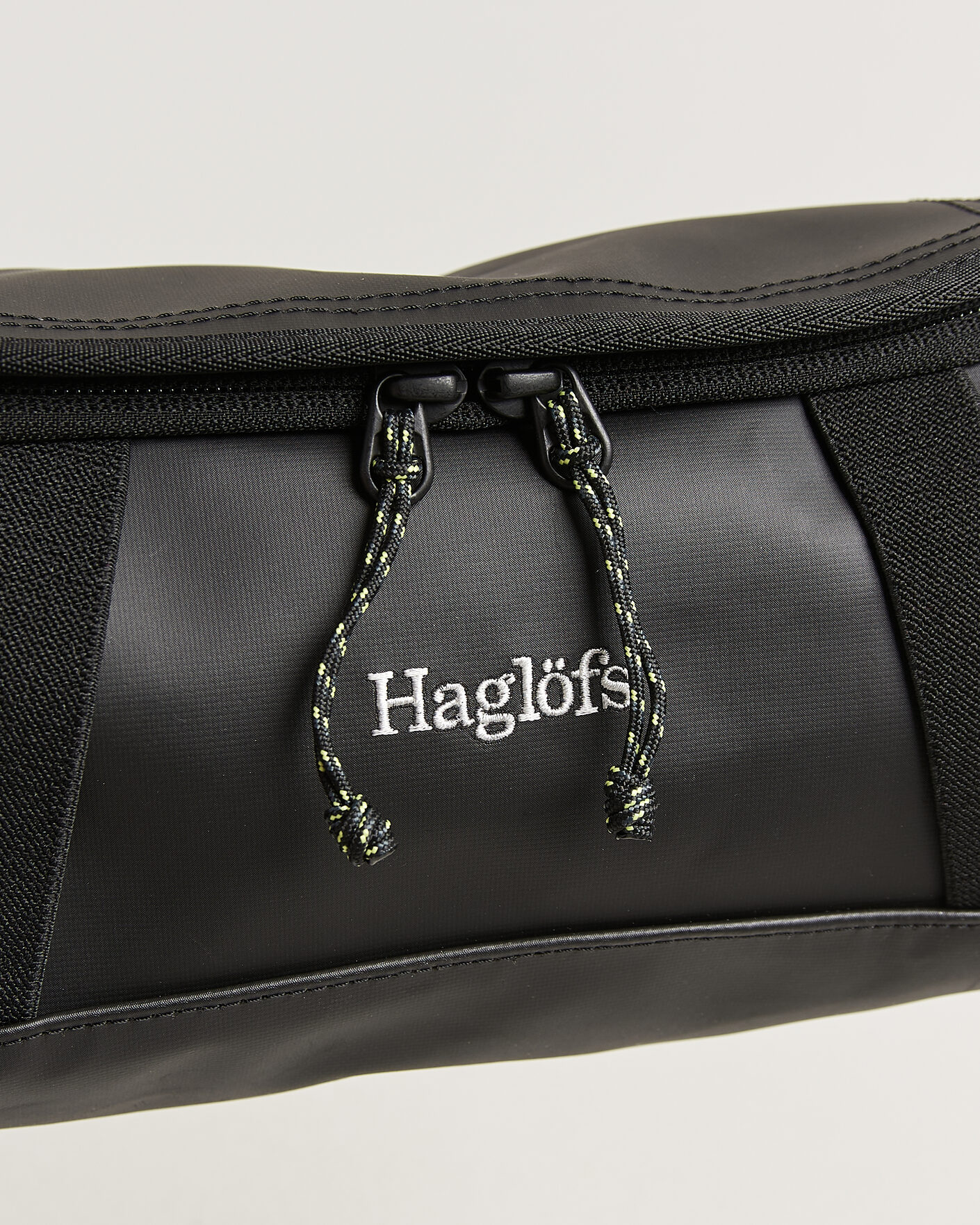 Herren | Taschen | Haglöfs | Lava Travel Tube True Black