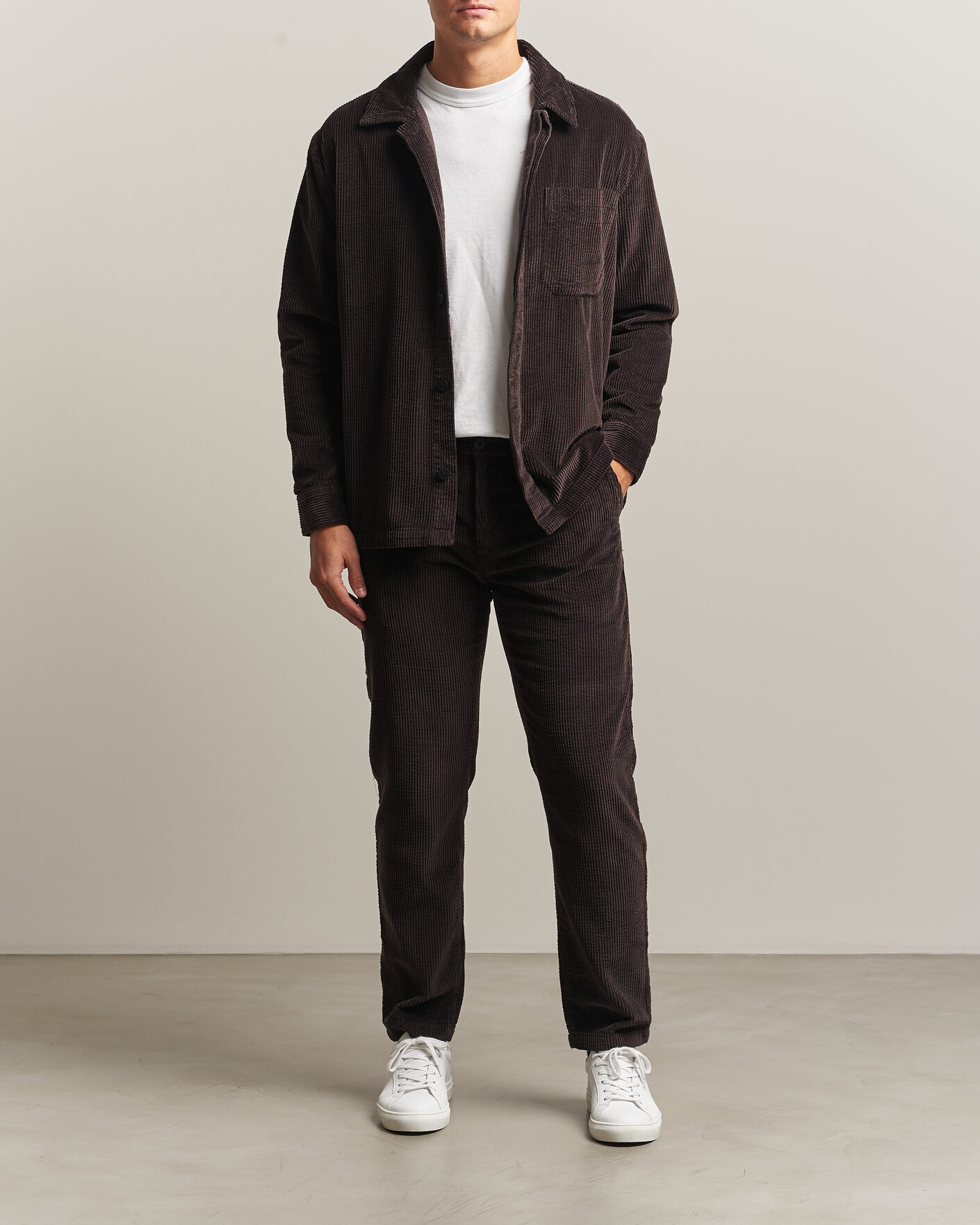 Herren | Hosen | KnowledgeCotton Apparel | Chuck Regular Cord Trousers Chocolate