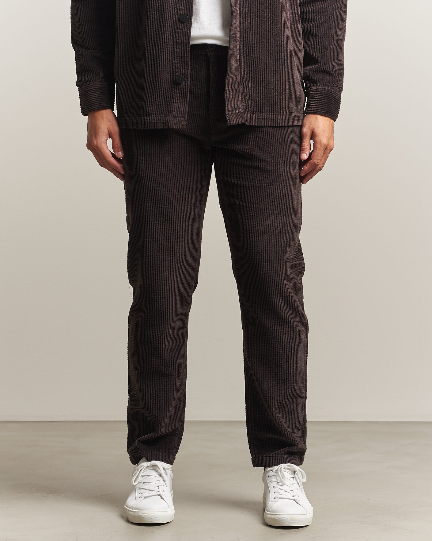 Herren | Hosen | KnowledgeCotton Apparel | Chuck Regular Cord Trousers Chocolate