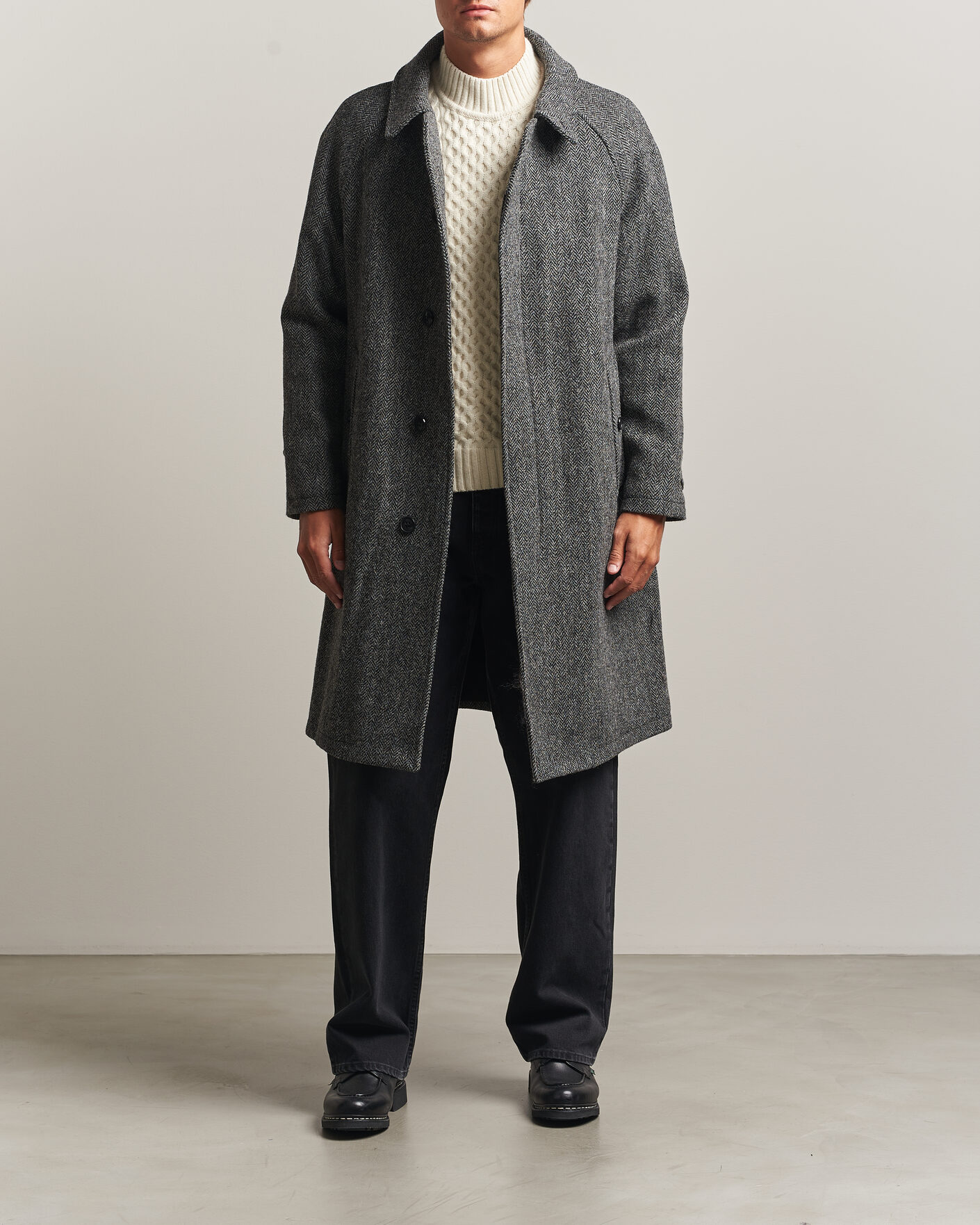 Herren | Jacken | Gloverall | Hynes Harris Tweed Coat Charcoal Herringbone