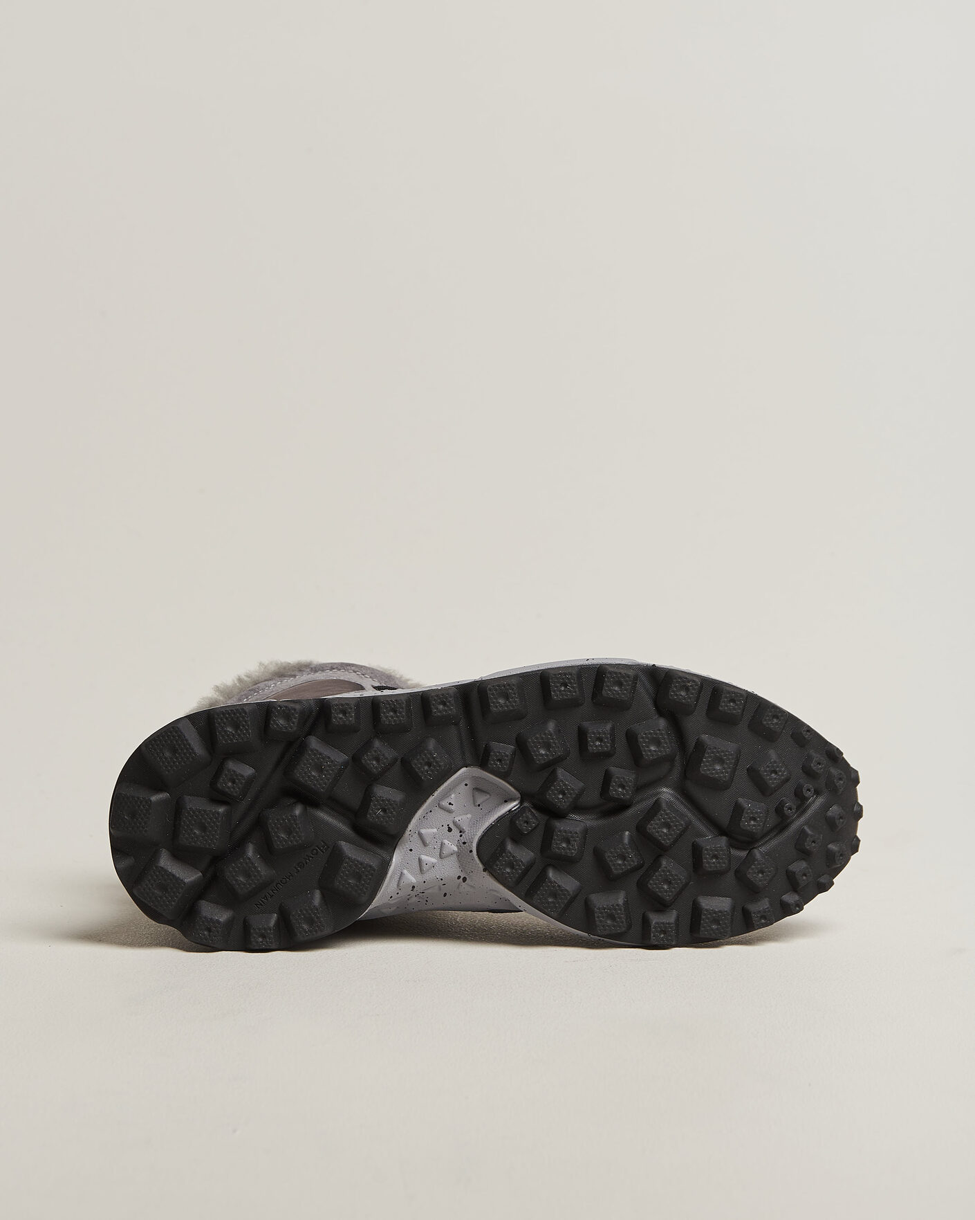 Herren | Sneaker | Flower Mountain | Yamano 3 Mid Suede/Sherling Sneaker Grey
