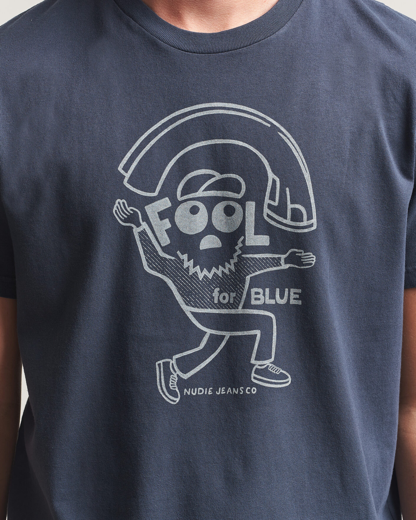 Herren | T-Shirts | Nudie Jeans | Roy Jeanjuggler T-Shirt Dark Blue