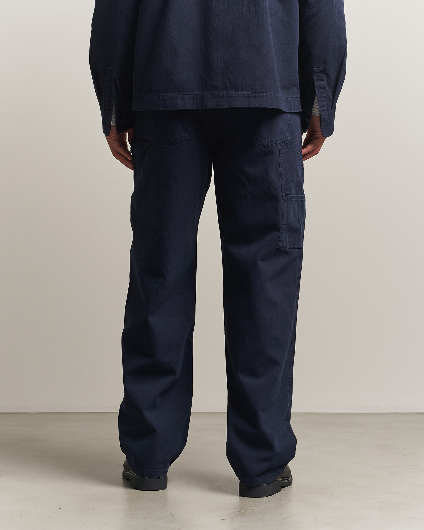 Herren | Hosen | LES DEUX | Roi Carpenter Herringbone Pants Dark Navy