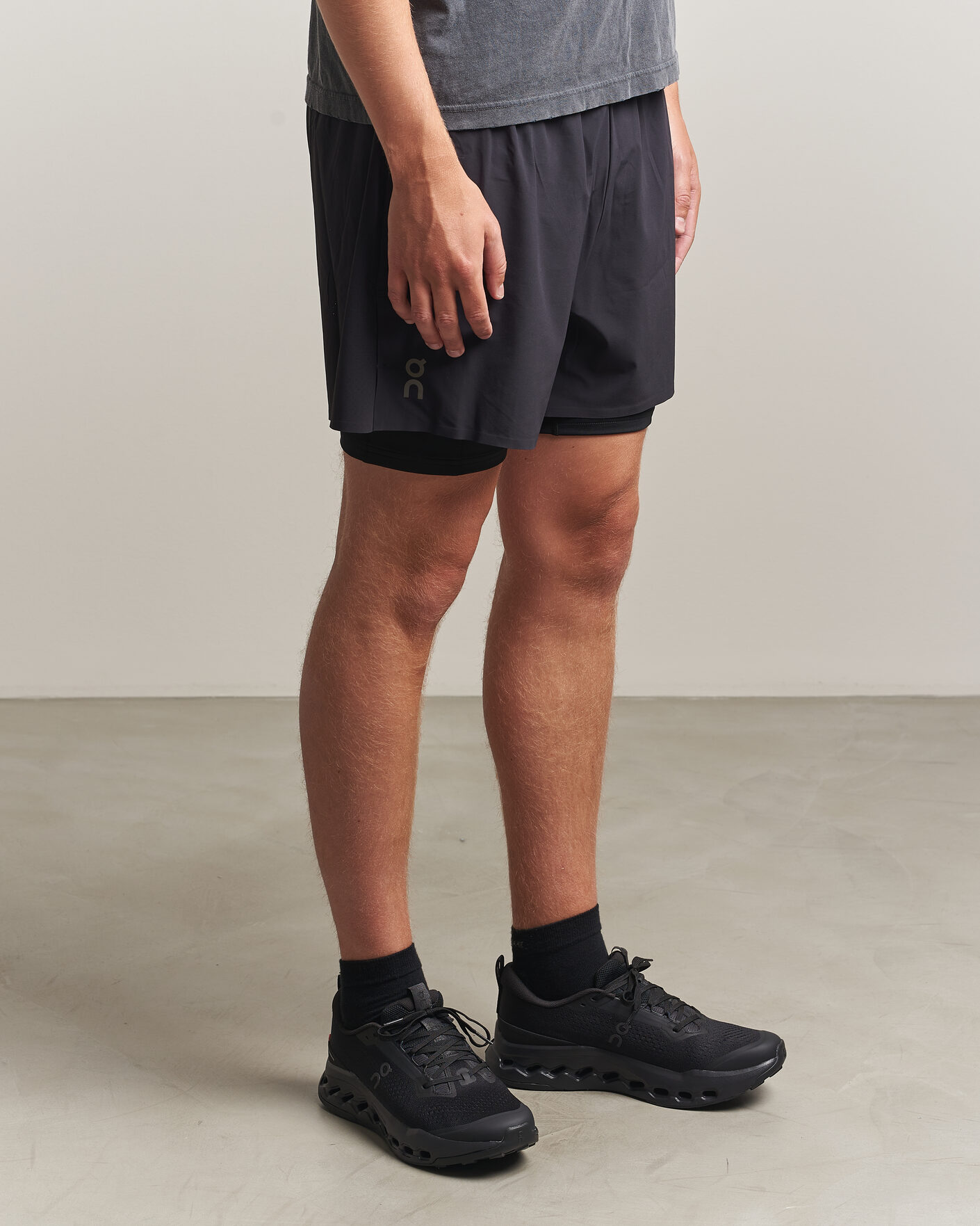 Herren | Runningsneakers | On | Cloudsurfer Trail 2 Black/Eclipse