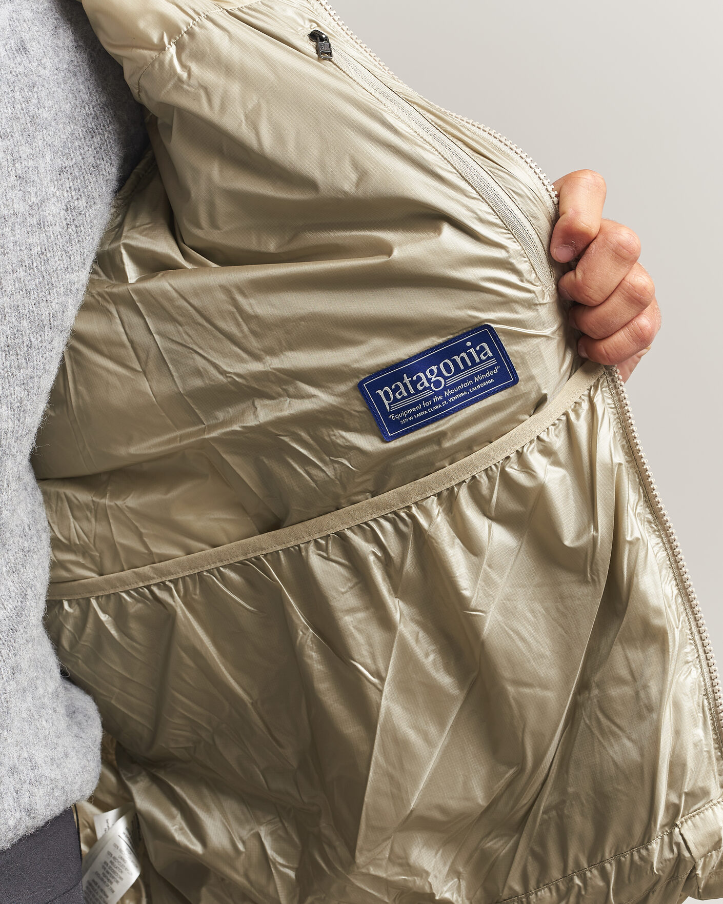 Herren | Jacken | Patagonia | Fitz Roy Down  Jacket Weathered Stone