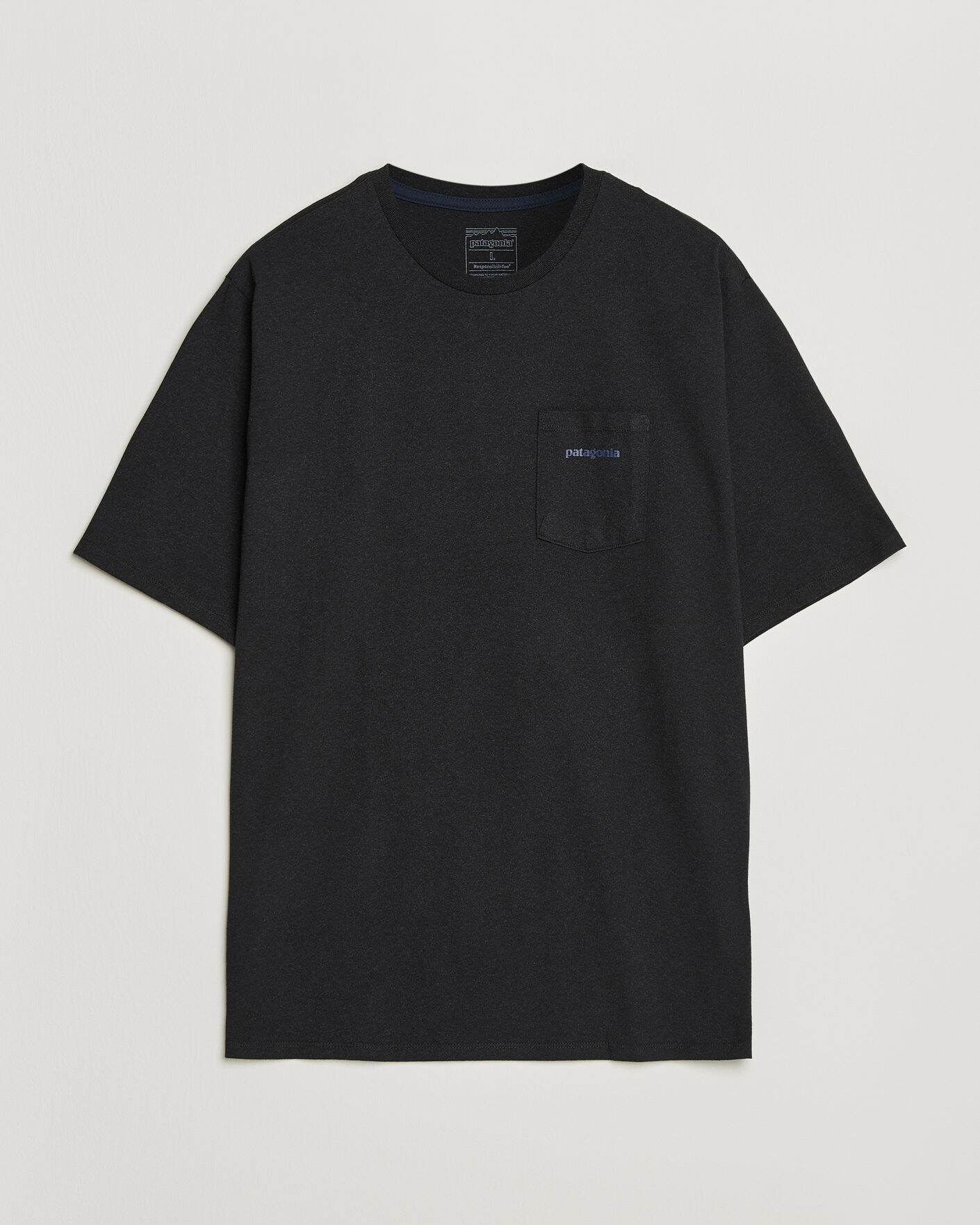 Herren | T-Shirts | Patagonia | Boardshort Logo Pocket Responsibili T-Shirt Ink Black