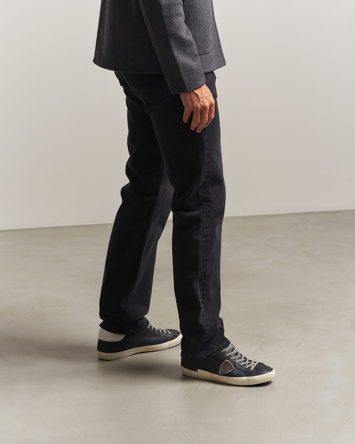 Herren | Sneaker | Philippe Model | PRSX Low Top Suede Sneaker Black/White