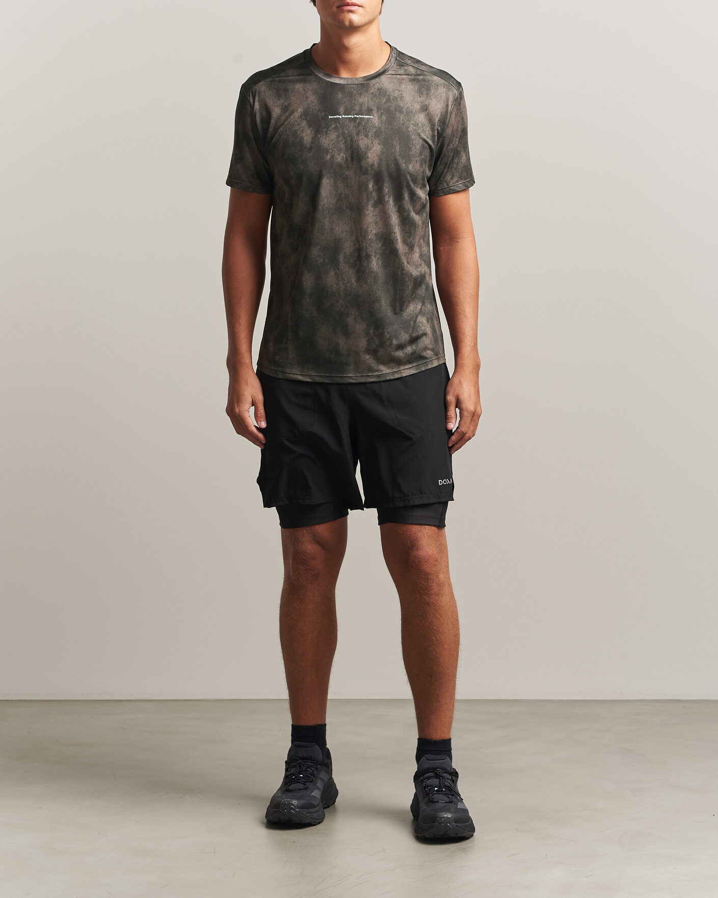 Herren | T-Shirts | DOXA | Rerun Short Sleeve T-Shirt Taupe