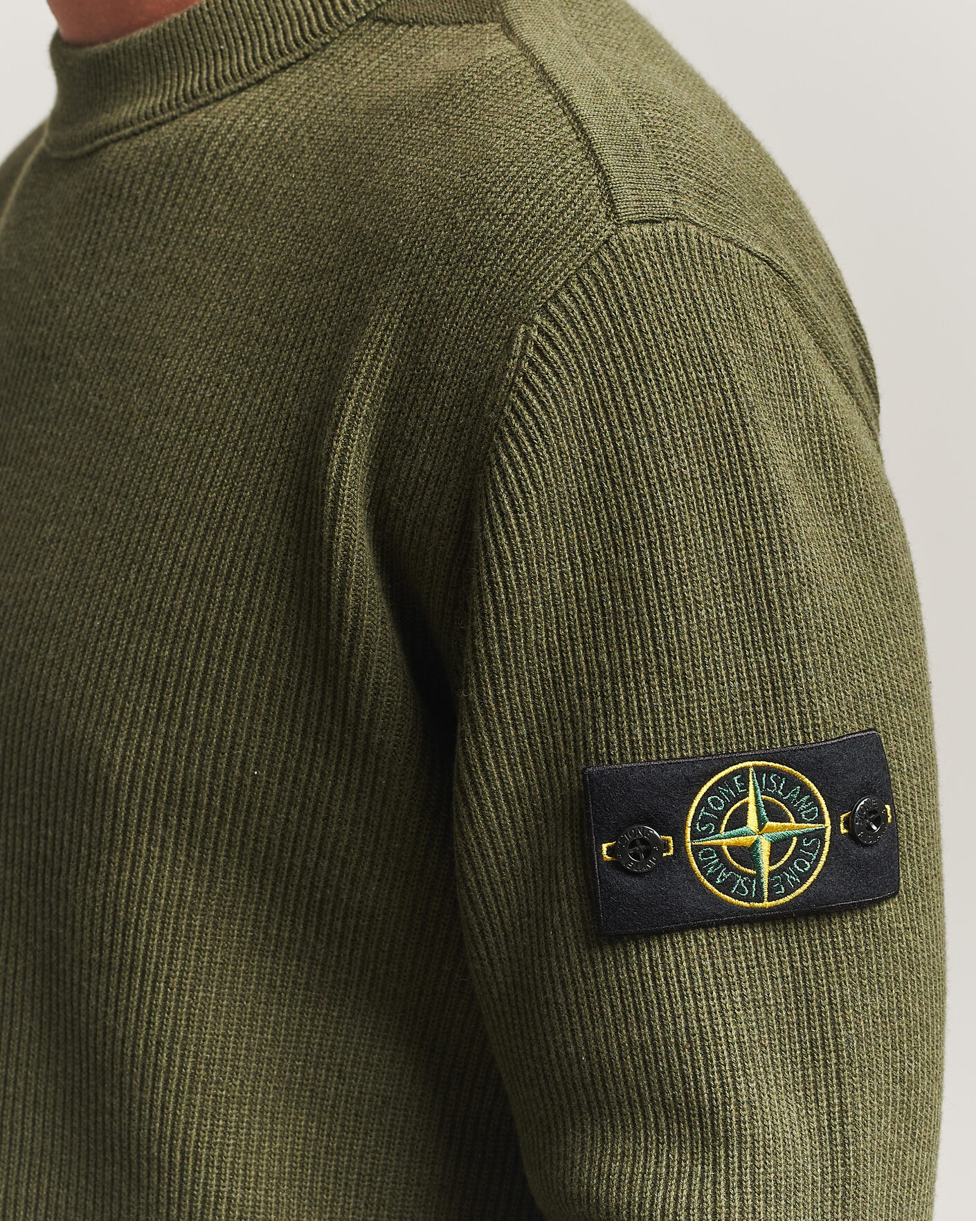 Herren | Pullover | Stone Island | Ribbed Soft Organic Cotton Crew Neck Military Green