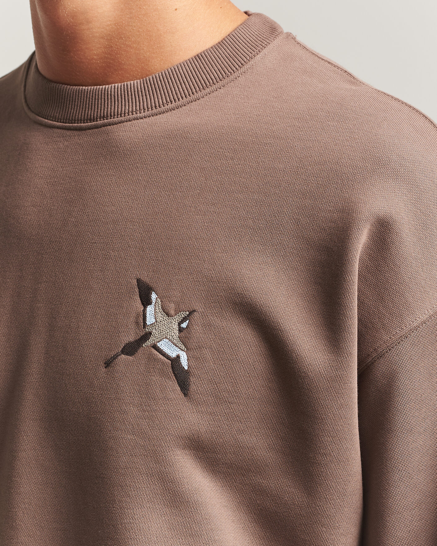 Herren | Pullover | Axel Arigato | Micro Bee Bird Sweatshirt Coffee Brown