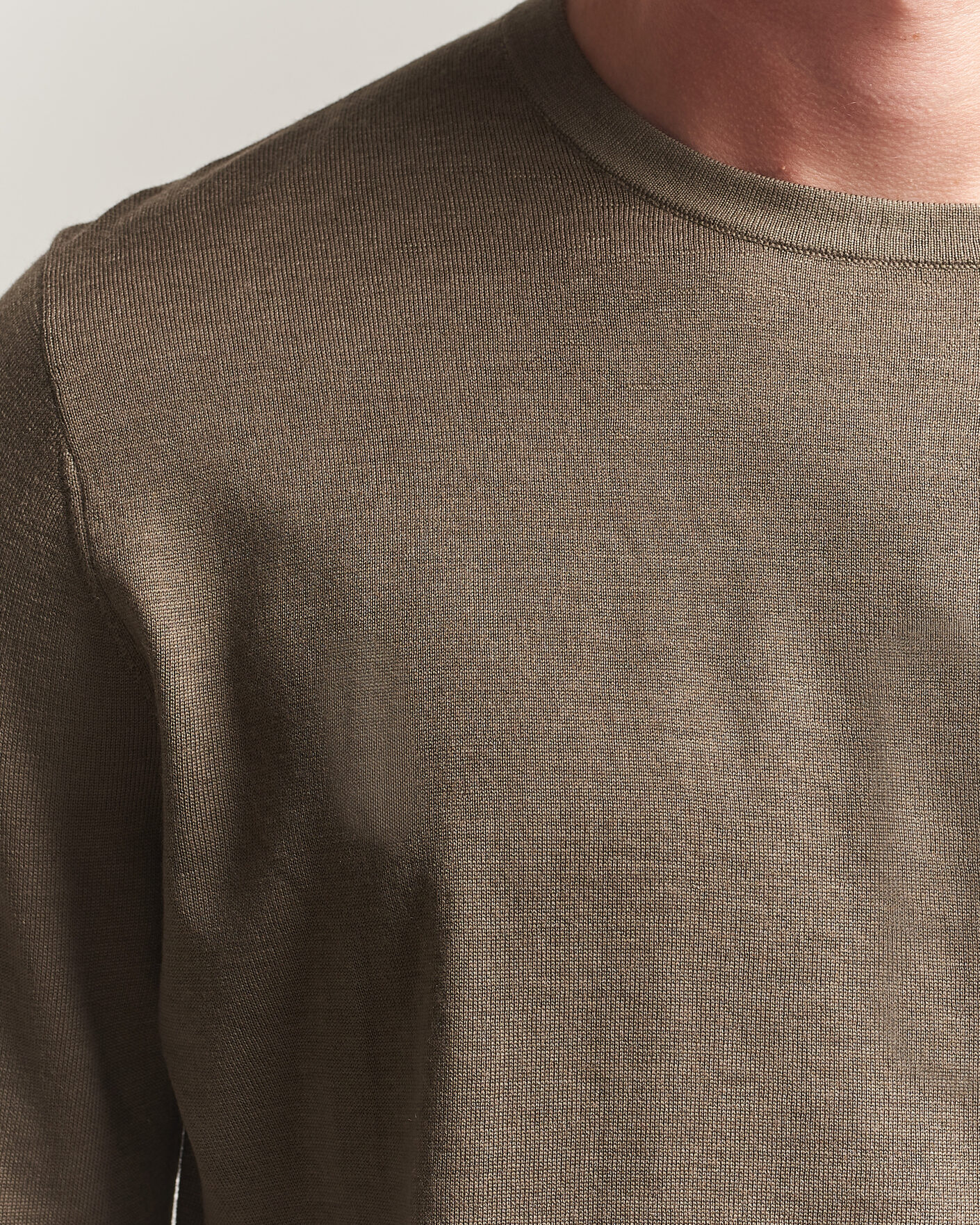 Herren | Pullover | Tiger of Sweden | Connor Extra Fine Merino Crew Neck Pullover Aged Timber