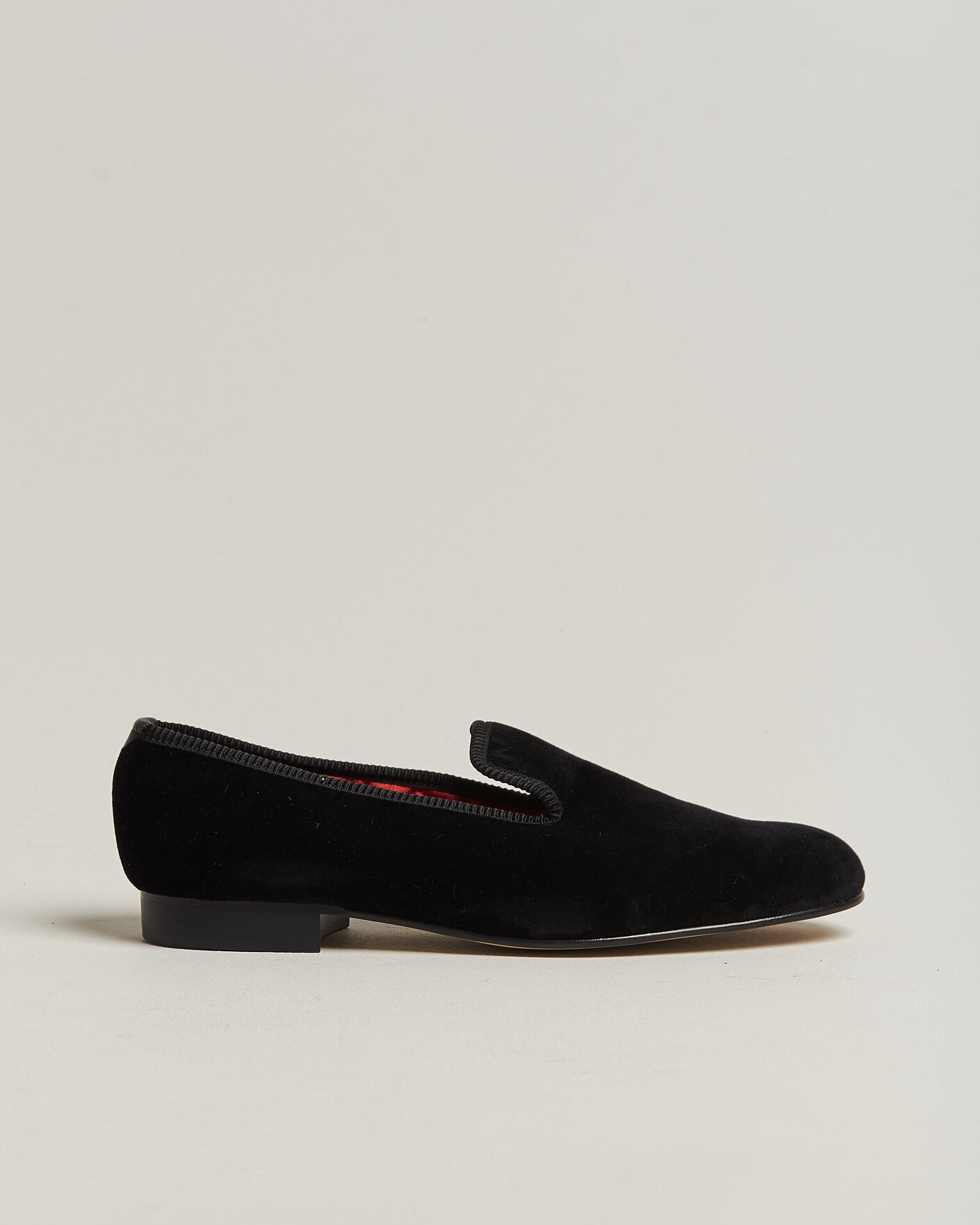 Herren | Loafer | Bowhill & Elliott | Plain Albert Pump Black Velvet
