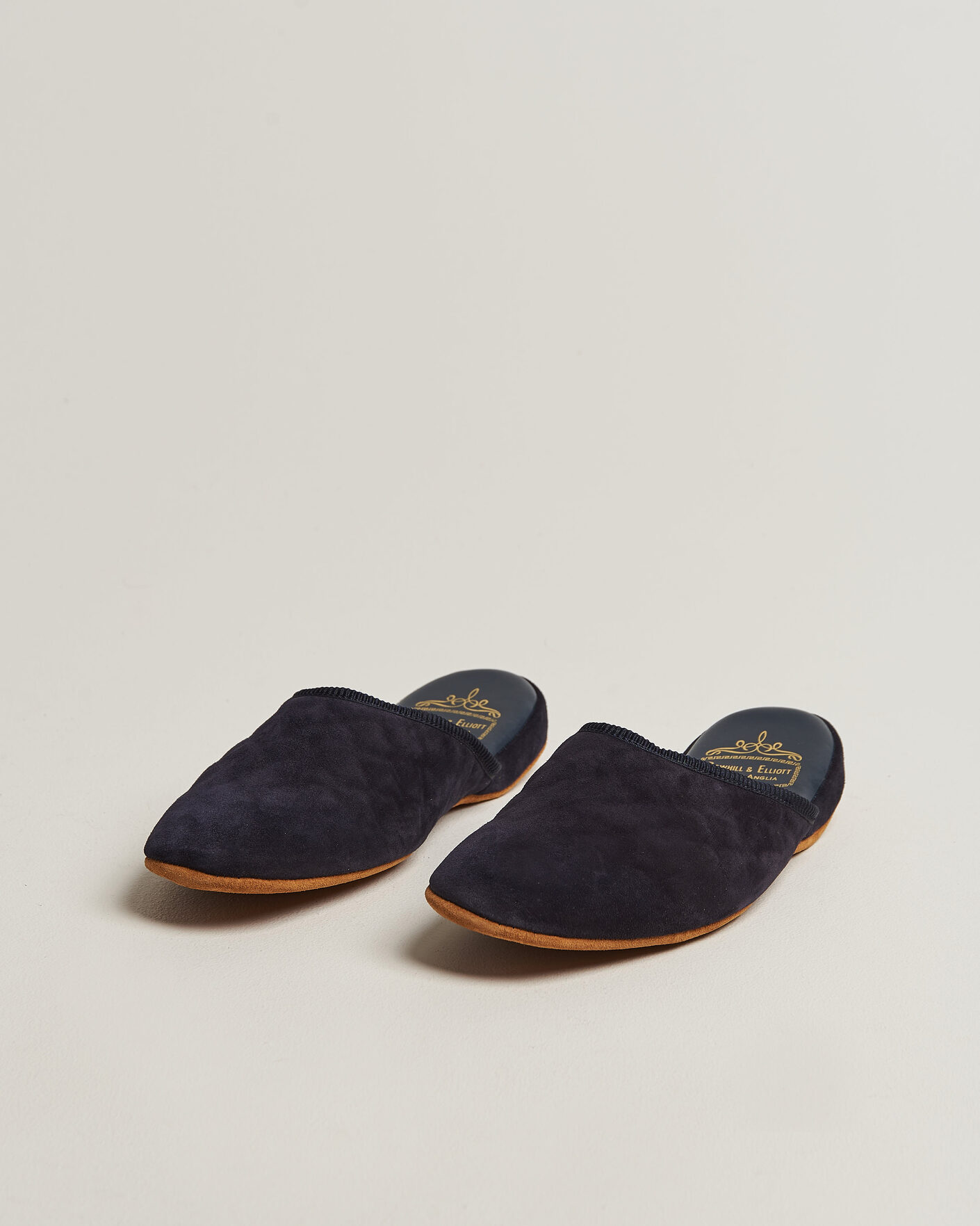 Herren | Sandalen & Pantoletten | Bowhill & Elliott | Mule Slipper Quilt Lining Navy Suede