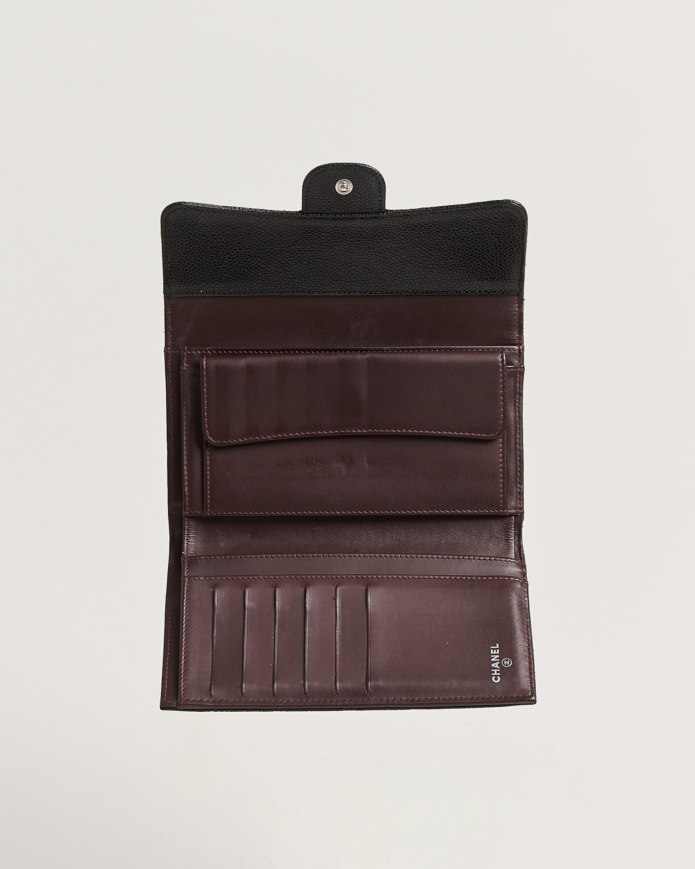 Herren | Pre-Owned & Vintage Bags | Chanel Pre-Owned | Classic Trifold Flap Wallet Caviar Leather Black