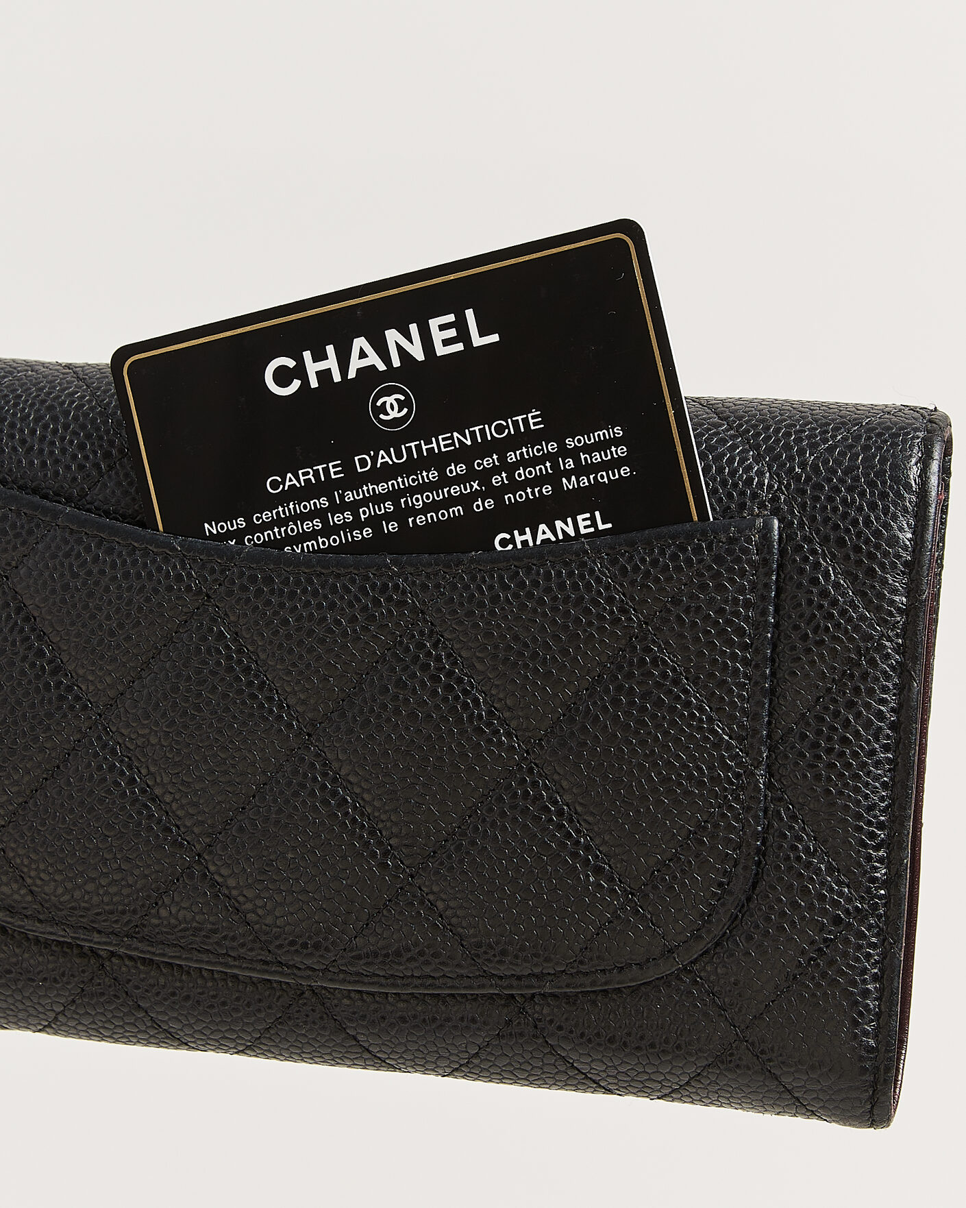 Herren | Pre-Owned & Vintage Bags | Chanel Pre-Owned | Classic Trifold Flap Wallet Caviar Leather Black