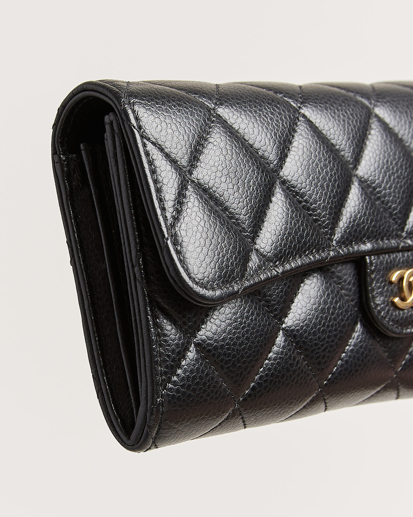 Herren | Pre-Owned & Vintage Bags | Chanel Pre-Owned | Classic Long Flap Wallet Caviar Leather Black