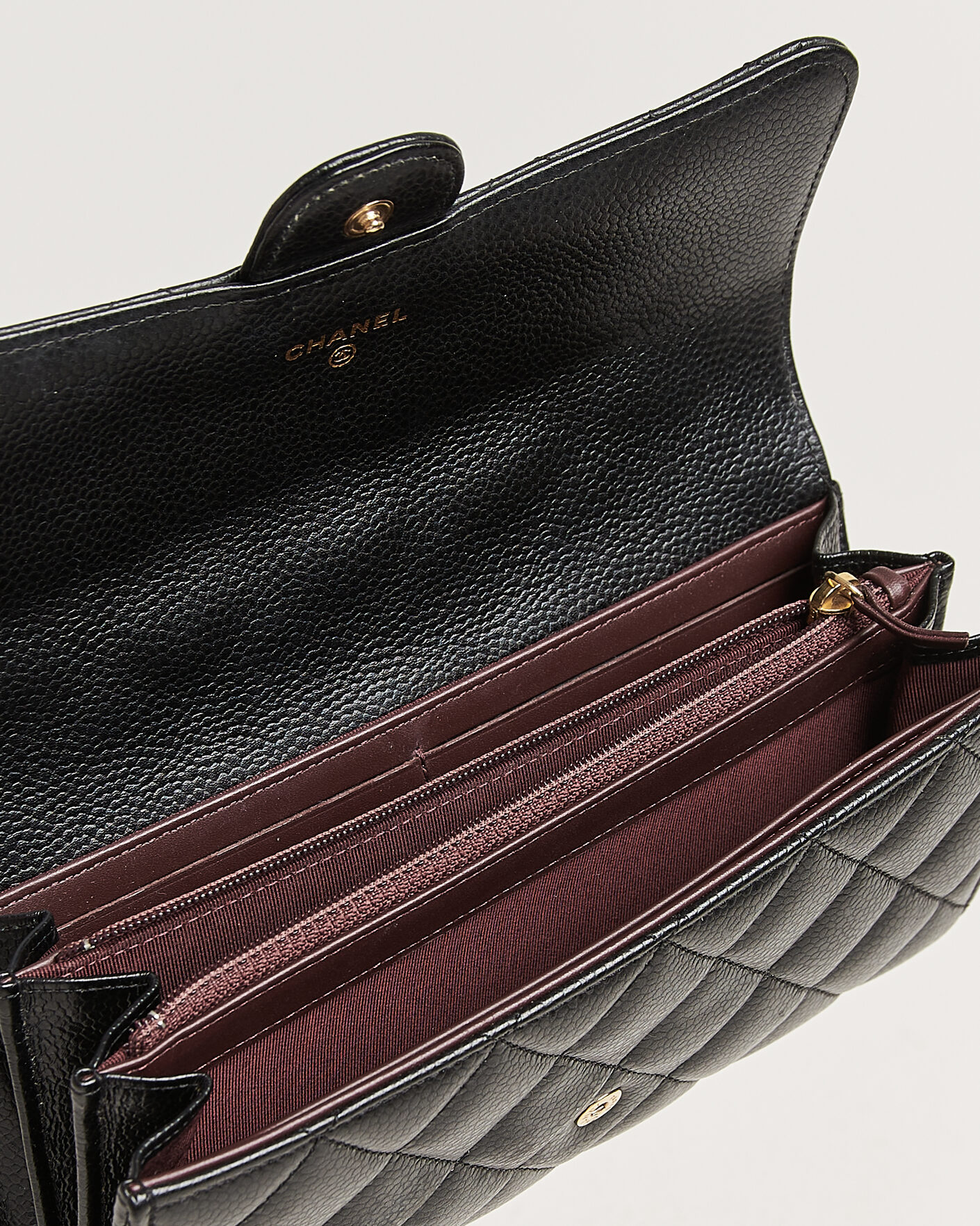 Herren | Pre-Owned & Vintage Bags | Chanel Pre-Owned | Classic Long Flap Wallet Caviar Leather Black
