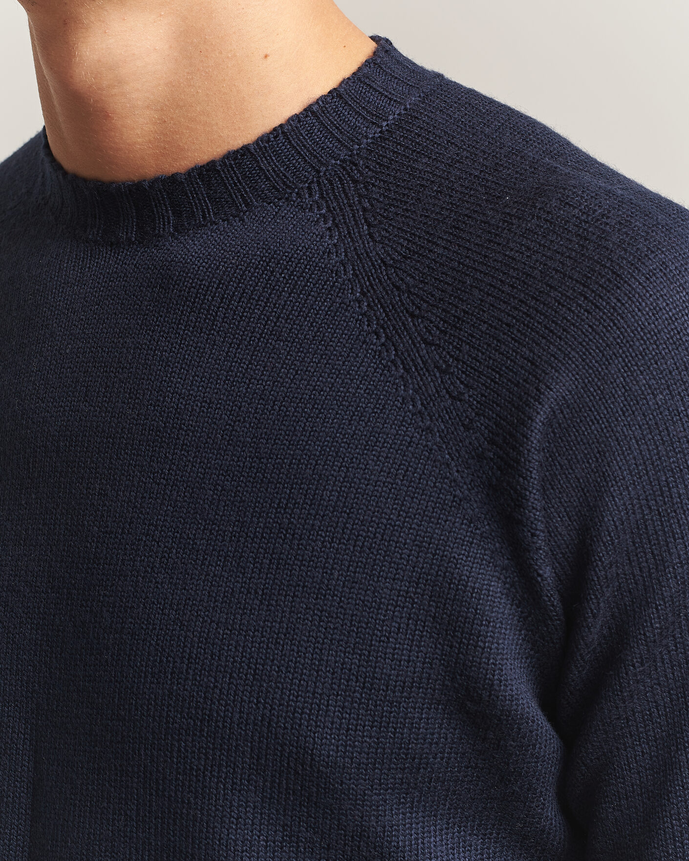 Herren | Pullover | John Smedley | Denver Extra Fine Merino Crew Neck Midnight