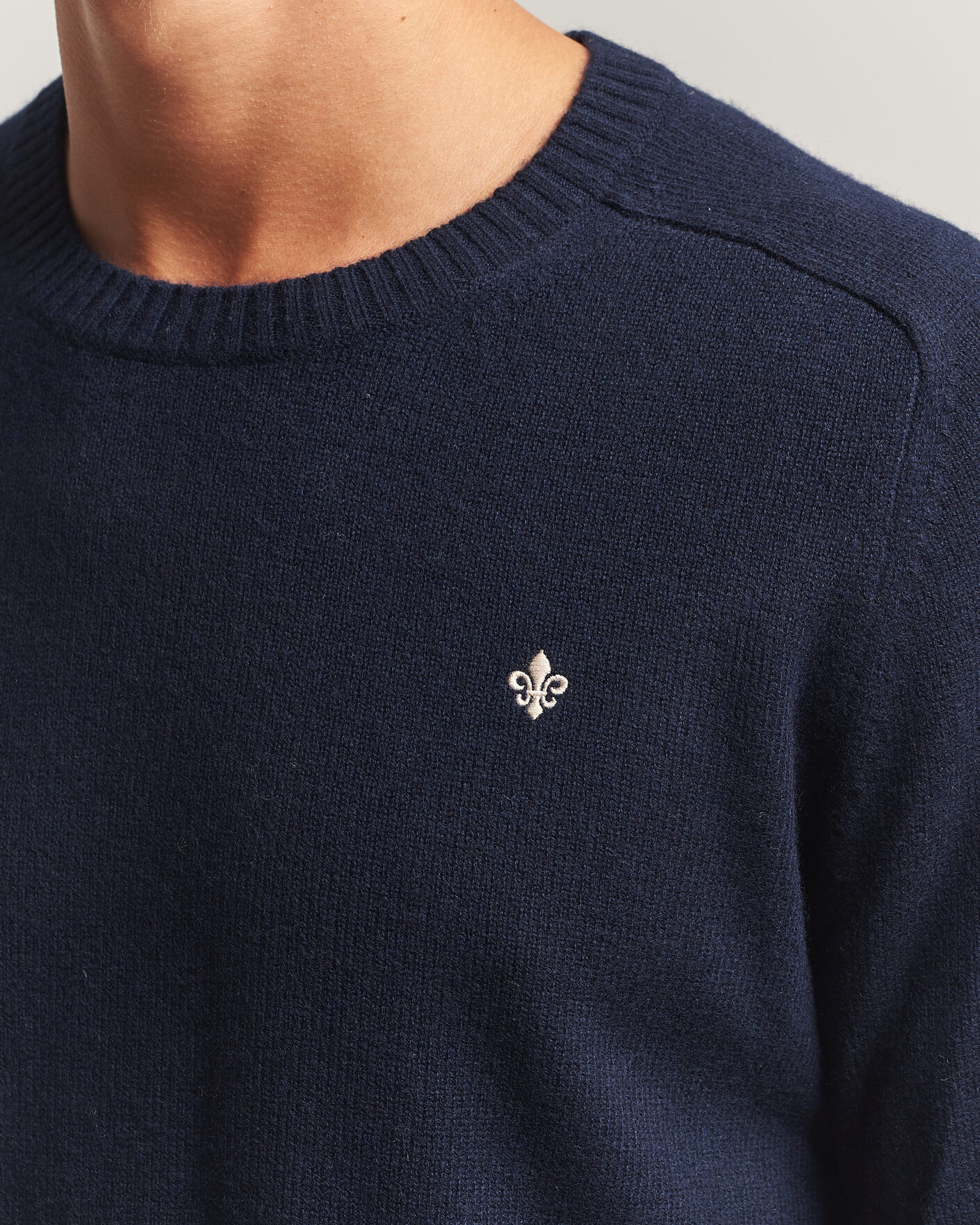 Herren | Pullover | Morris | Hertford Lambswool Crew Neck Navy