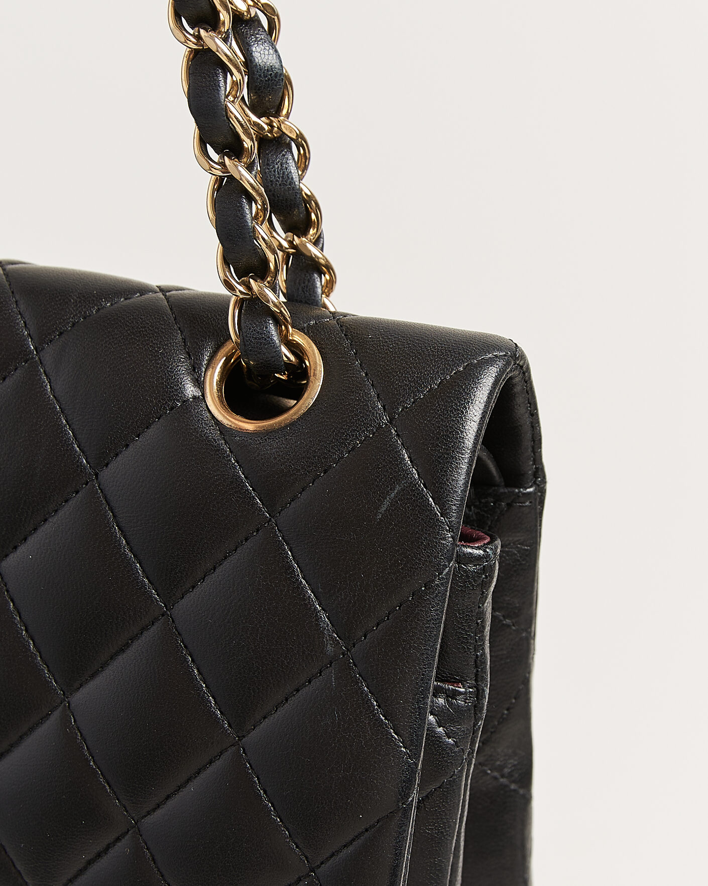 Herren | Chanel Pre-Owned Classic Medium Double Flap Bag Lambskin Black | Chanel Pre-Owned | Classic Medium Double Flap Bag Lambskin Black