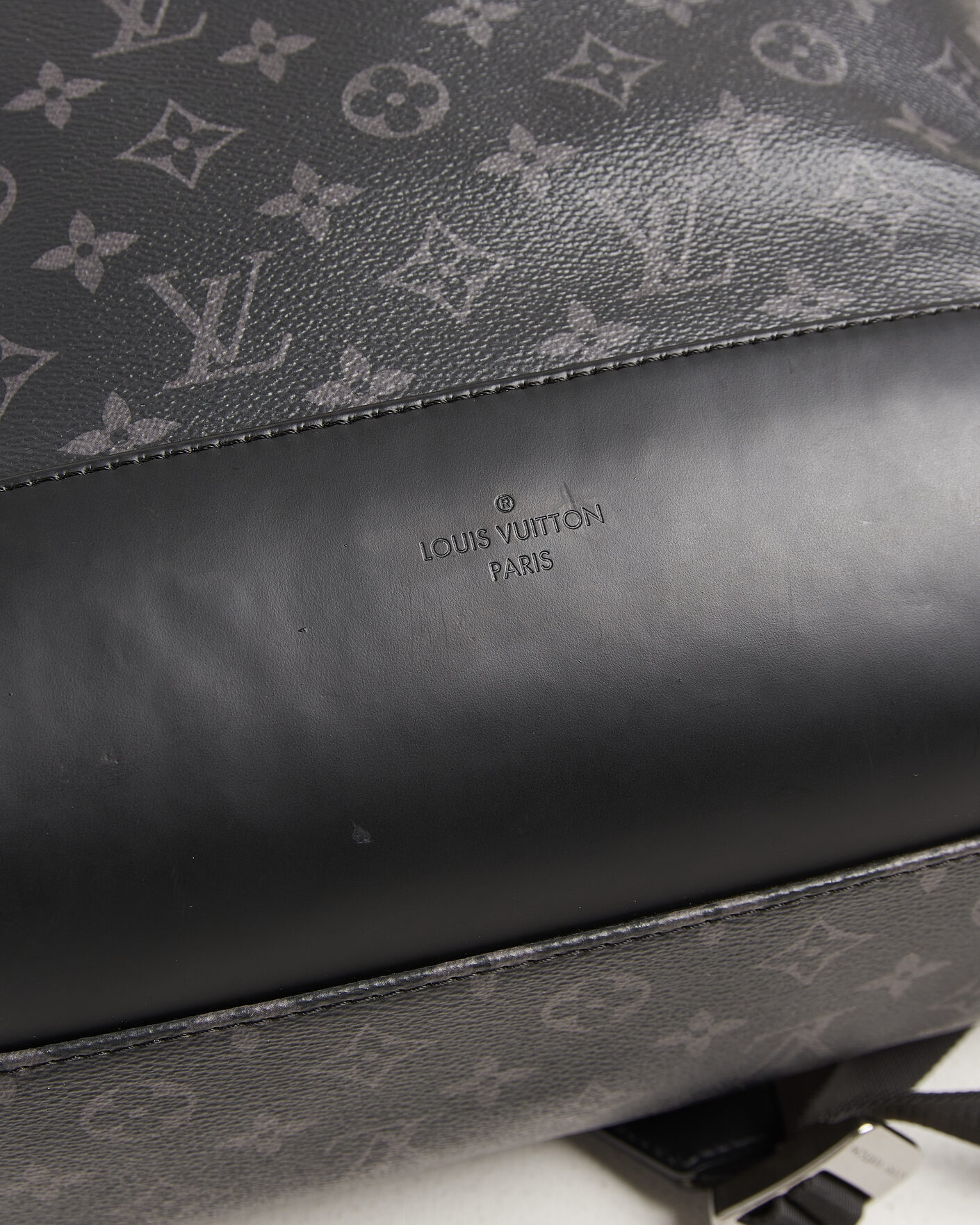 Herren | Pre-Owned & Vintage Bags | Louis Vuitton Pre-Owned | Explorer Backpack Monogram Eclipse