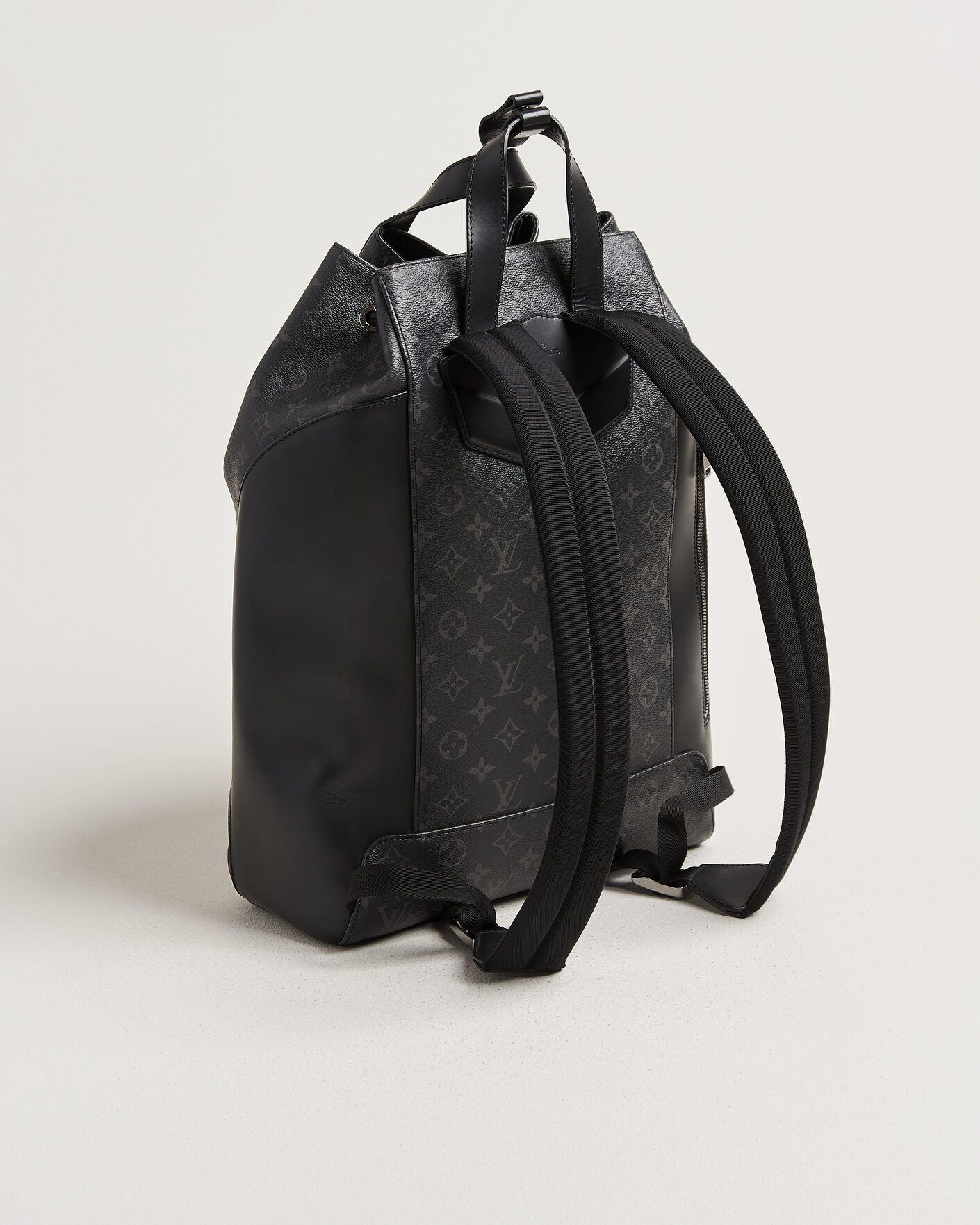 Herren | Pre-Owned & Vintage Bags | Louis Vuitton Pre-Owned | Explorer Backpack Monogram Eclipse