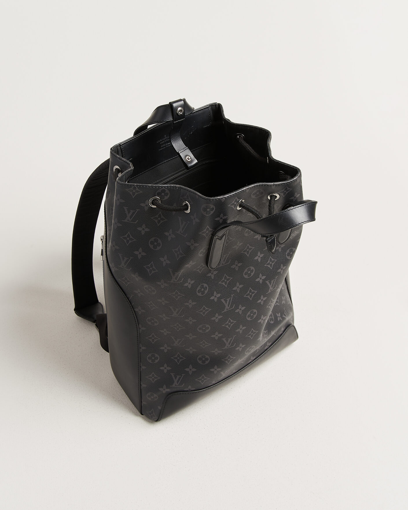 Herren | Pre-Owned & Vintage Bags | Louis Vuitton Pre-Owned | Explorer Backpack Monogram Eclipse