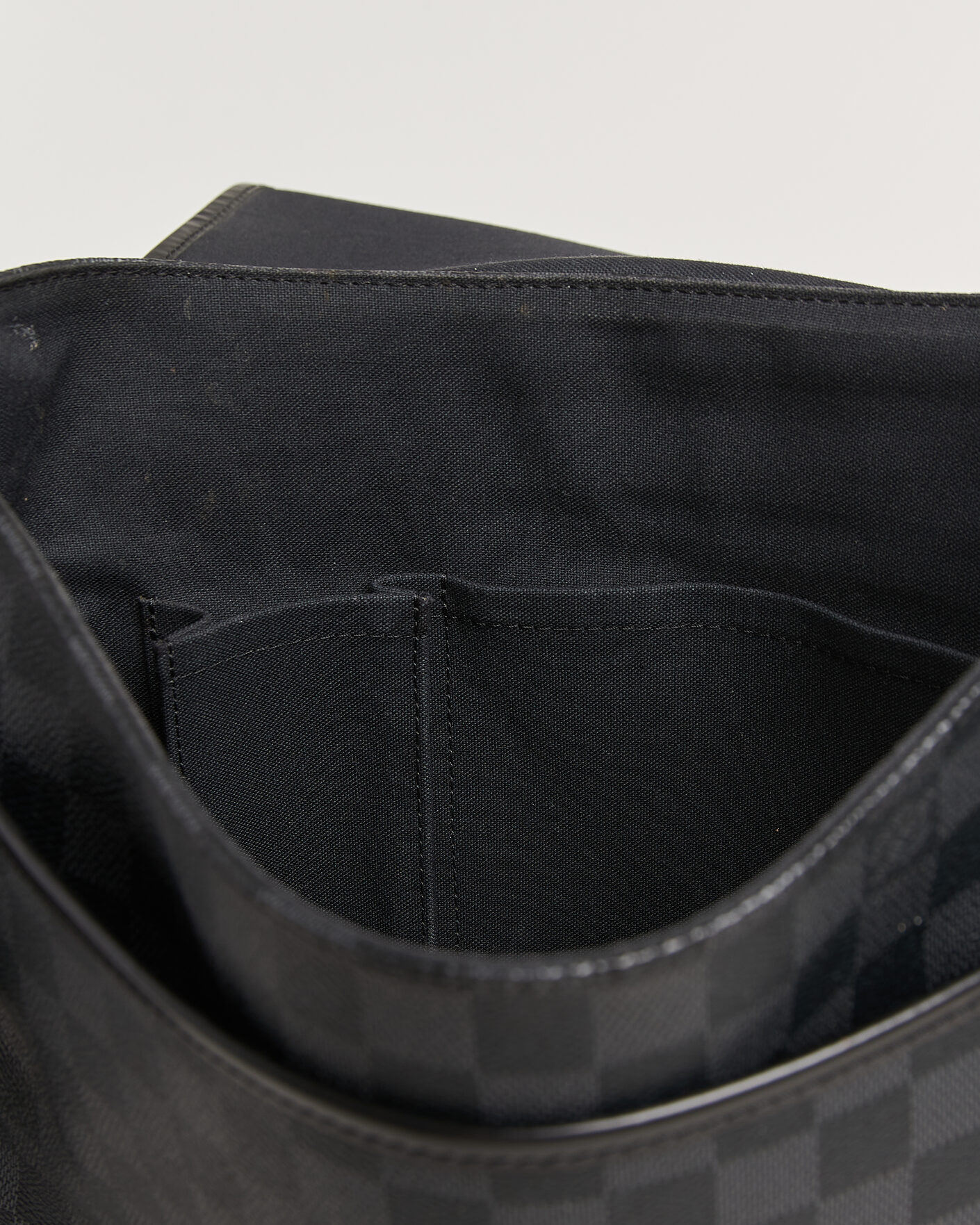 Herren | Pre-Owned & Vintage Bags | Louis Vuitton Pre-Owned | Daniel MM Shoulder Bag Damier Graphite