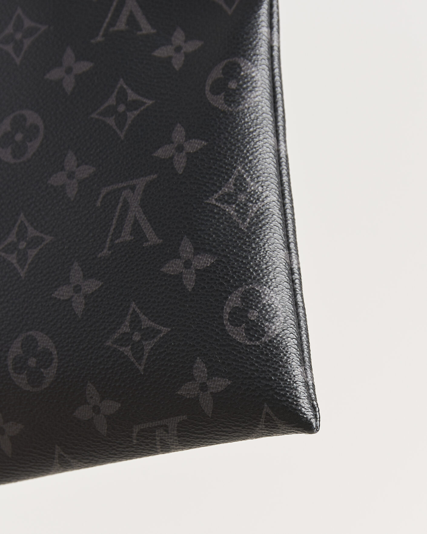 Herren | Pre-Owned & Vintage Bags | Louis Vuitton Pre-Owned | Discovery Pochette Monogram Eclipse