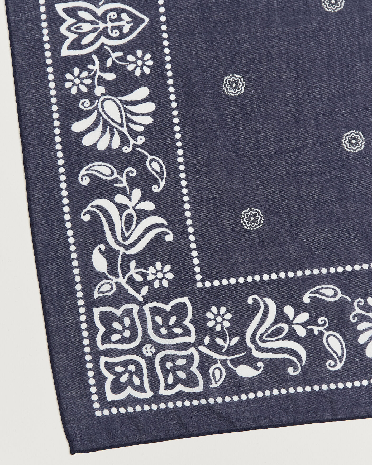 Herren | Tücher | Amanda Christensen | Cotton Voile Printed Flower Bandana Navy