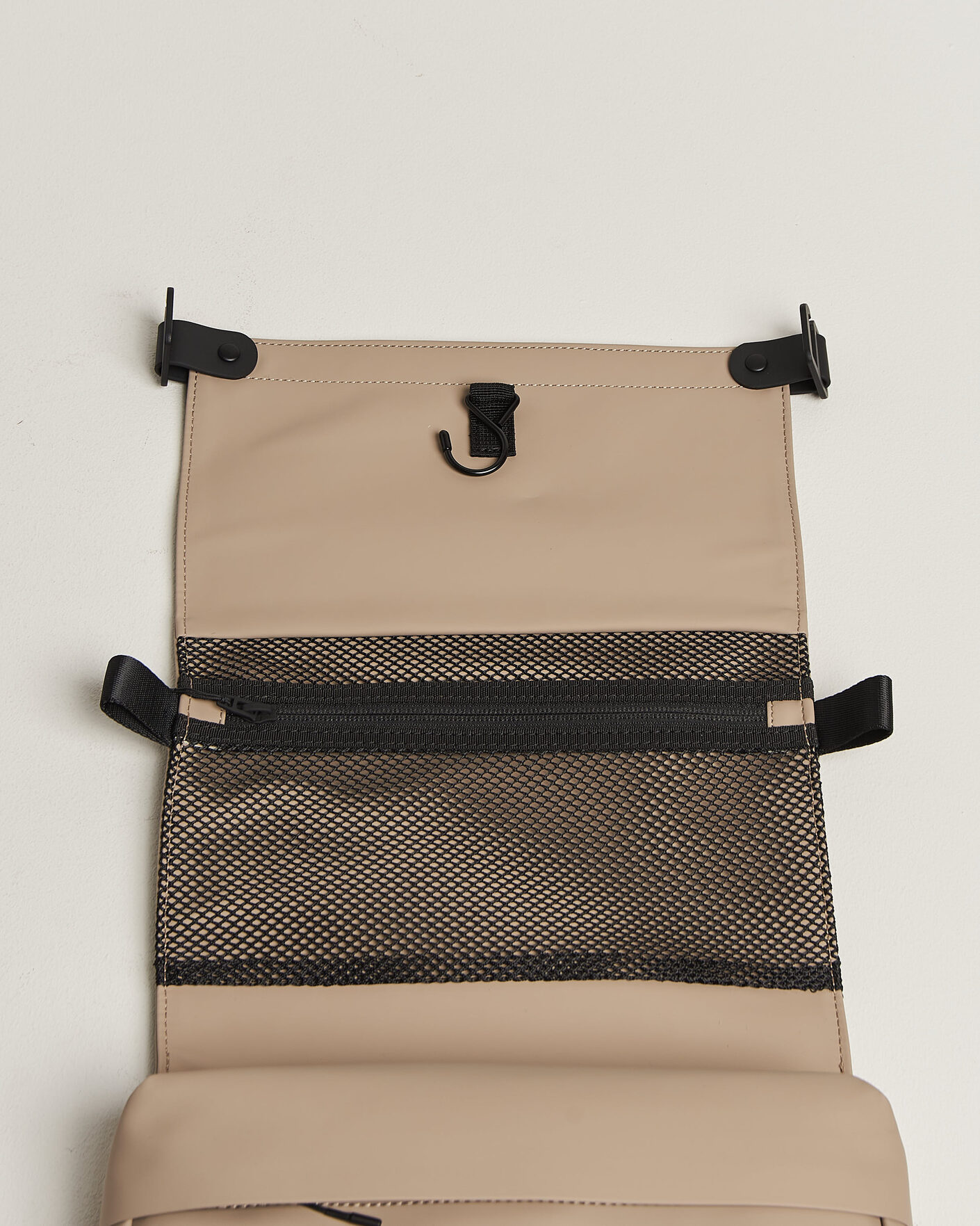 Herren | Taschen | RAINS | OTG Washbag Beige