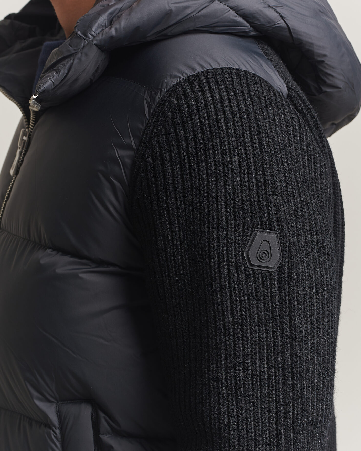 Herren | Jacken | Sail Racing | Ridge Hooded Hybrid Jacket Carbon