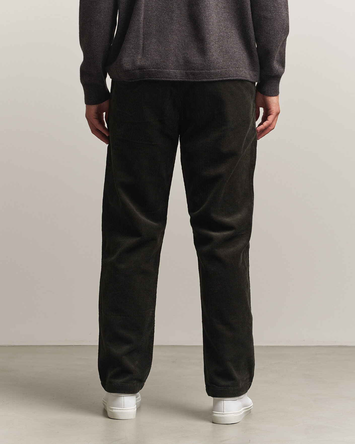 Herren | Hosen | NN07 | Aden Regular Fit Corduroy Chinos Dark Army