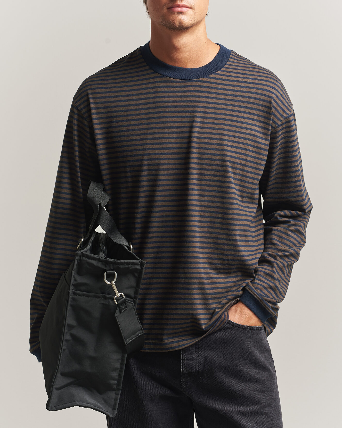 Herren | T-Shirts | NN07 | Lionel Striped Long Sleeve T-Shirt Navy/Brown
