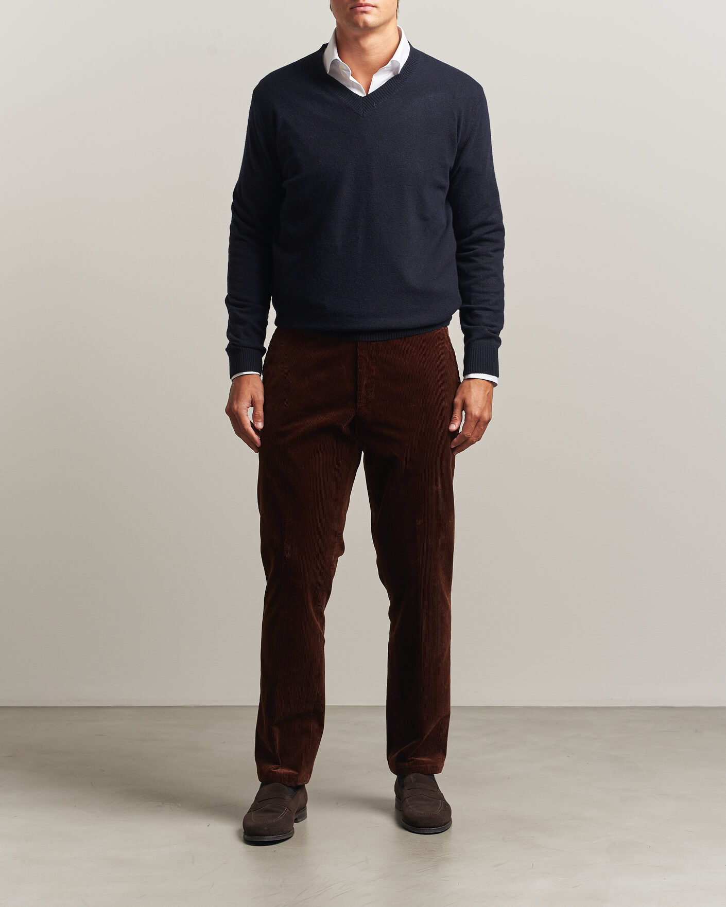Herren | Pullover | Oscar Jacobson | Gregor Wool/Cashmere V-Neck Navy