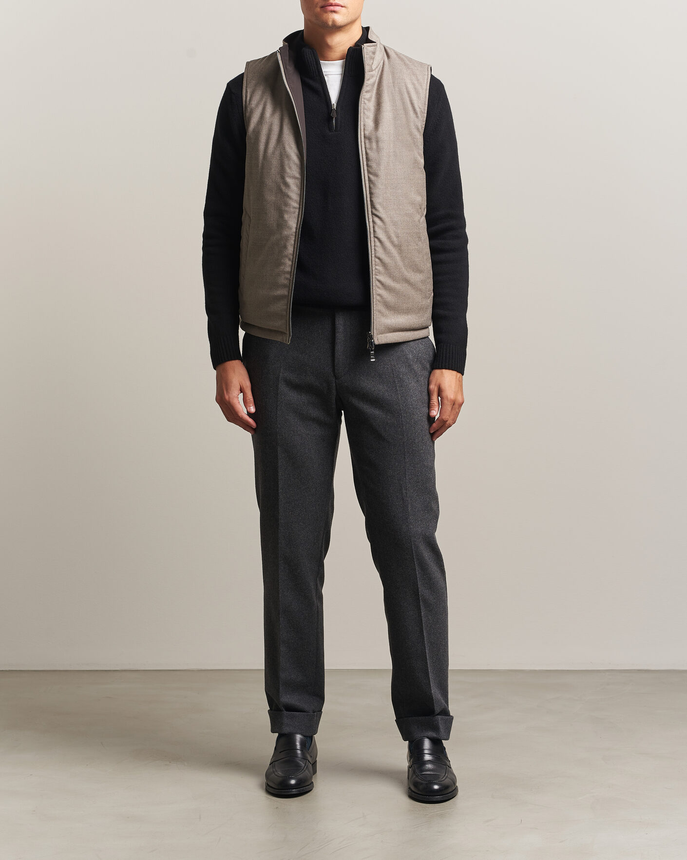 Herren | Westen | Oscar Jacobson | Nylon/Wool Reversible Vest Taupe