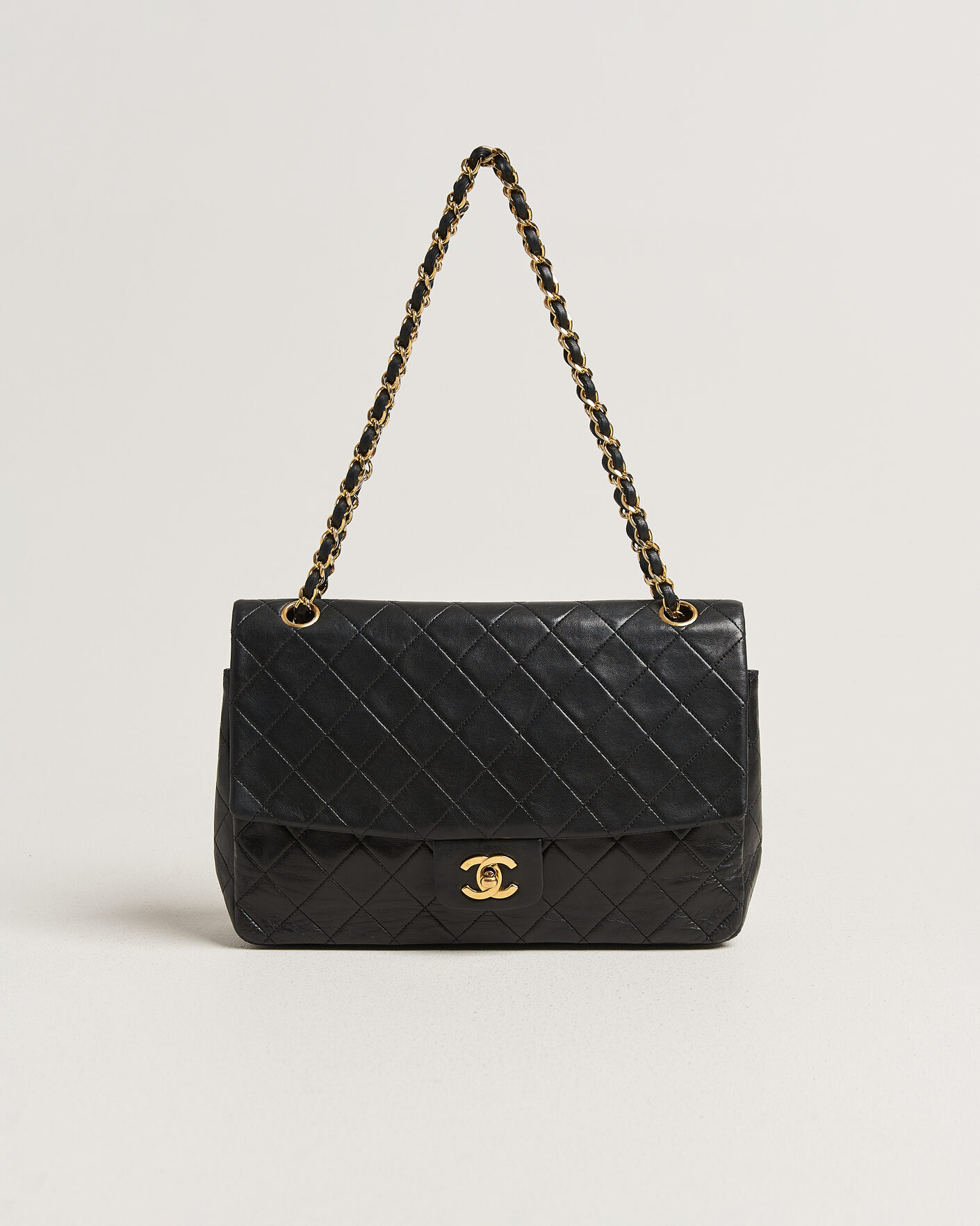 Herren | Pre-Owned & Vintage Bags | Chanel Pre-Owned | Vintage Classic Flap Bag Lambskin Black
