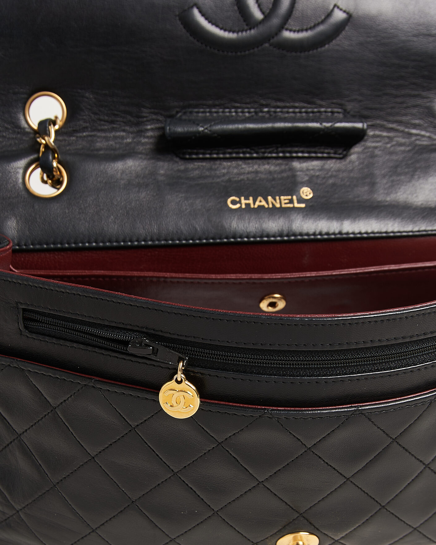 Herren | Pre-Owned & Vintage Bags | Chanel Pre-Owned | Vintage Classic Flap Bag Lambskin Black