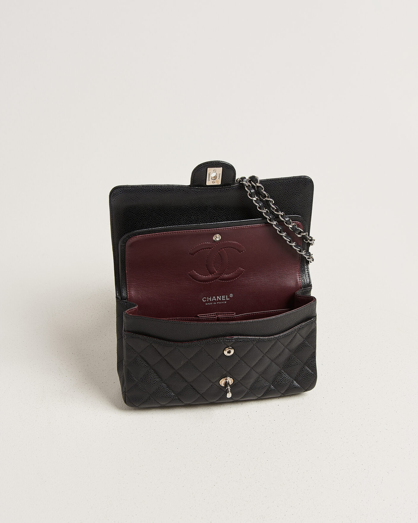 Herren | Pre-Owned & Vintage Bags | Chanel Pre-Owned | Classic Medium Single Flap Bag Caviar Black