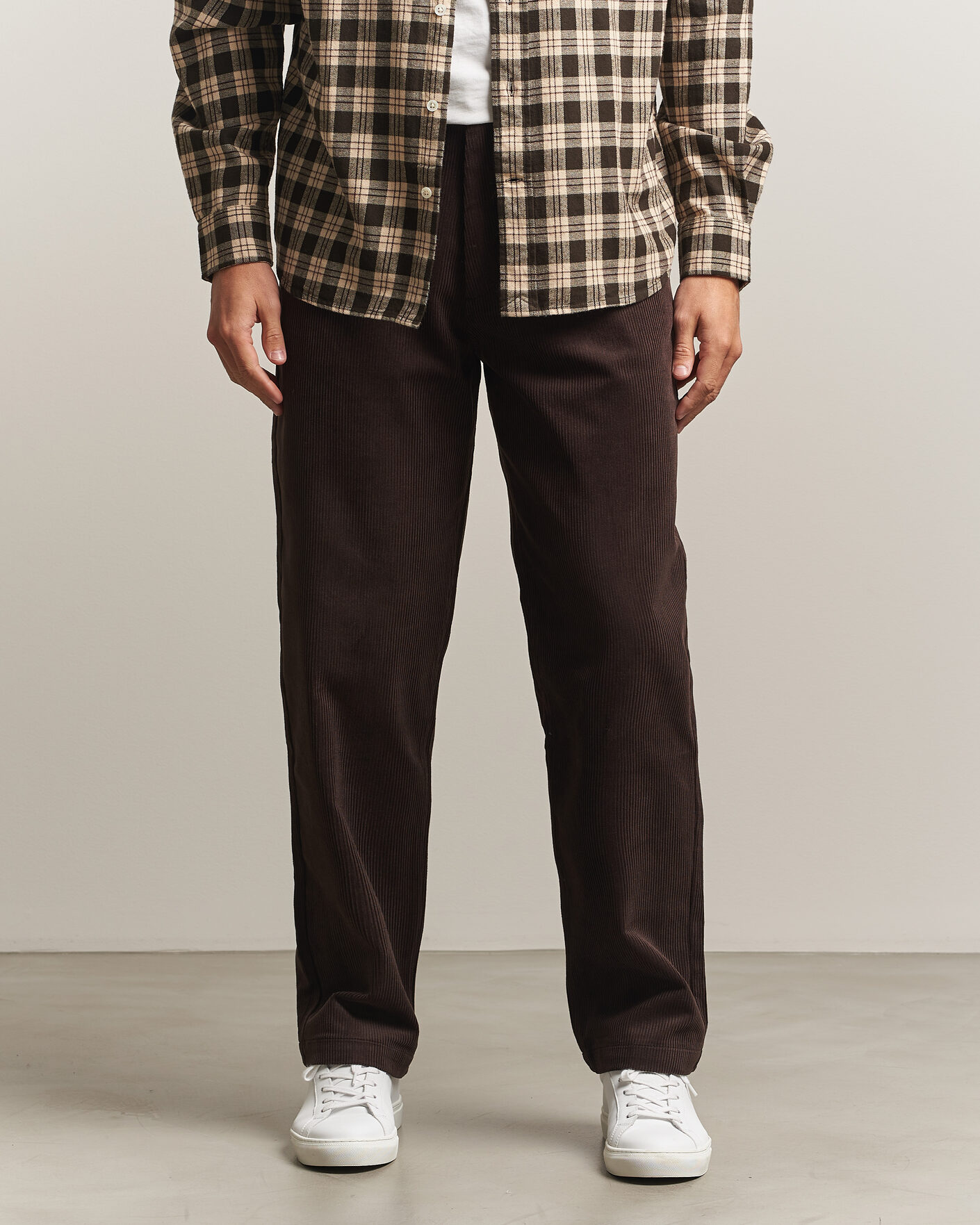 Herren | Hosen | A Day's March | Redwood Corduroy Trousers Dark Brown