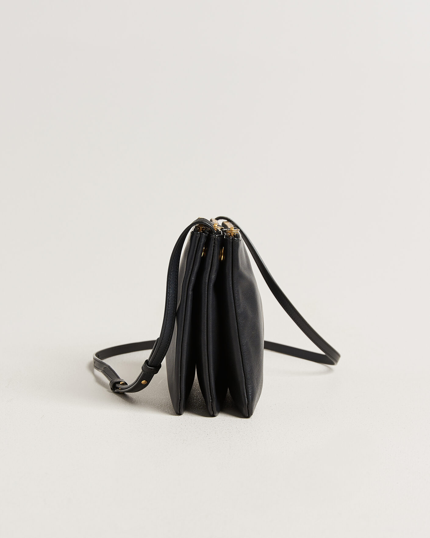 Herren | Pre-Owned & Vintage Bags | Celine Pre-Owned | Trio Bag Medium Leather Black