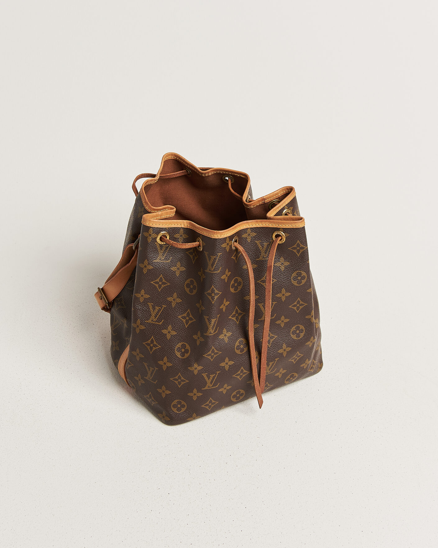 Herren | Pre-Owned & Vintage Bags | Louis Vuitton Pre-Owned | Petit Noé Monogram