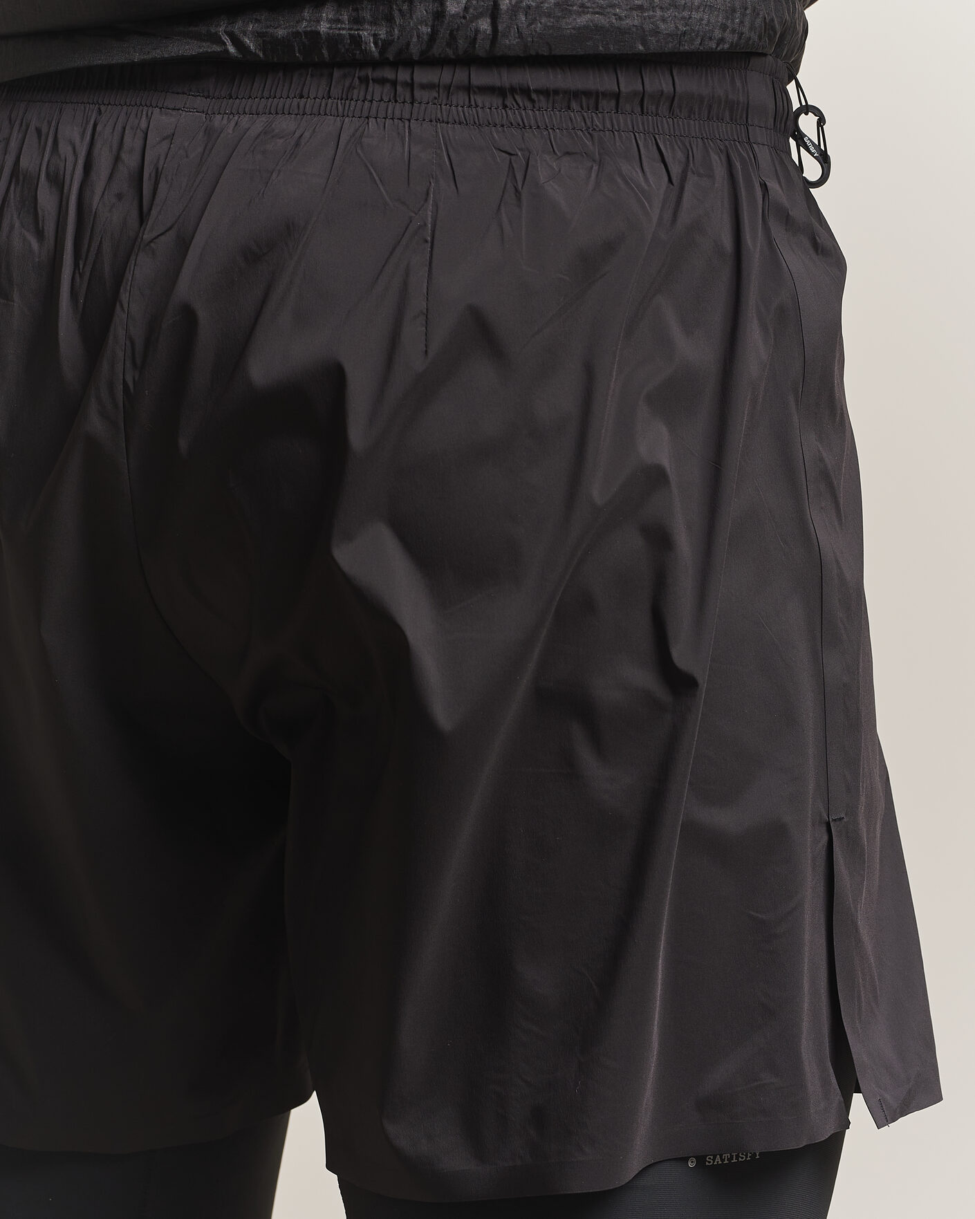 Herren | Shorts | Satisfy | TechSilk 8 Inch Shorts Black